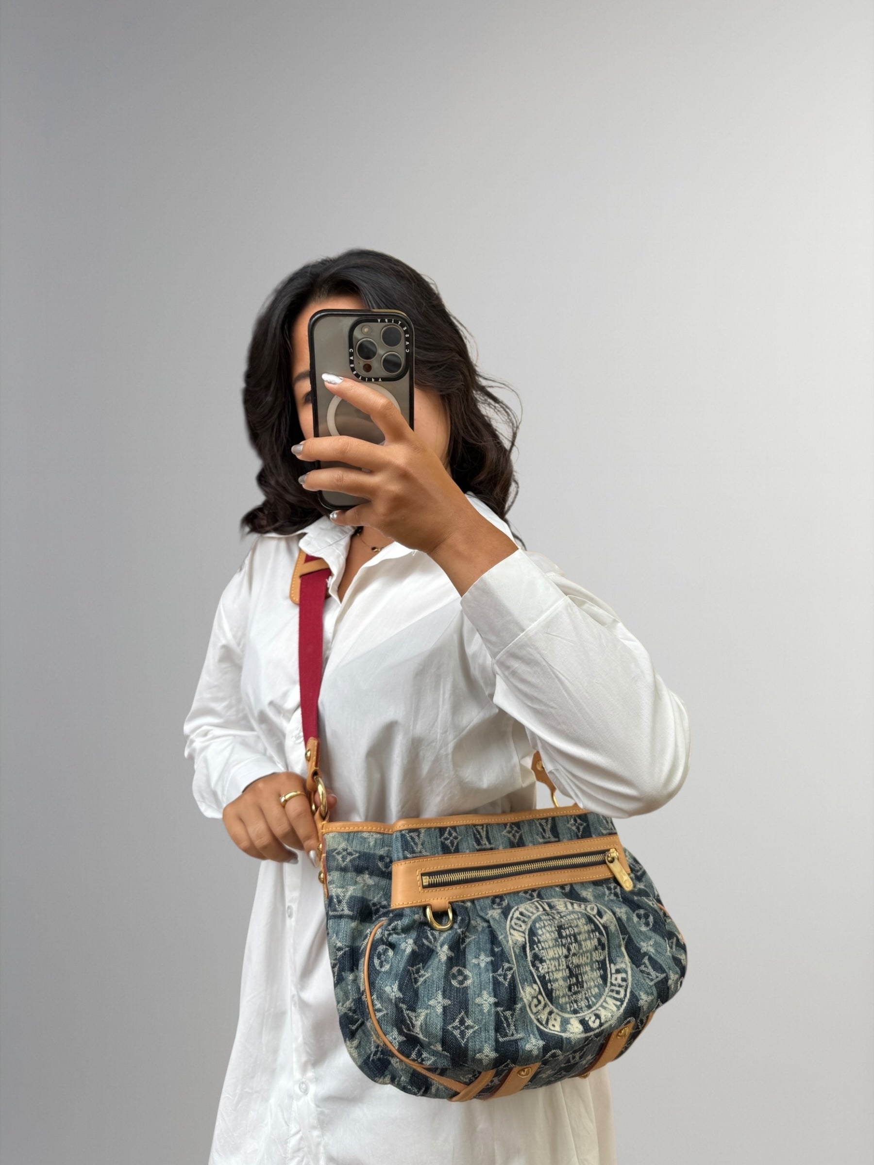 Louis Vuitton Denim Porte Épaule Raye MM