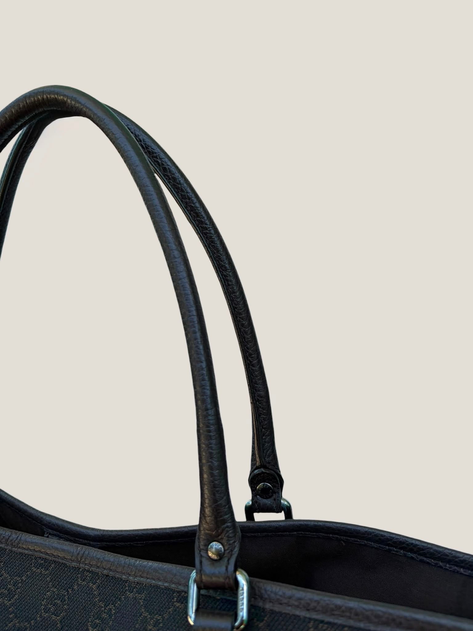 Gucci Tote GG Canvas
