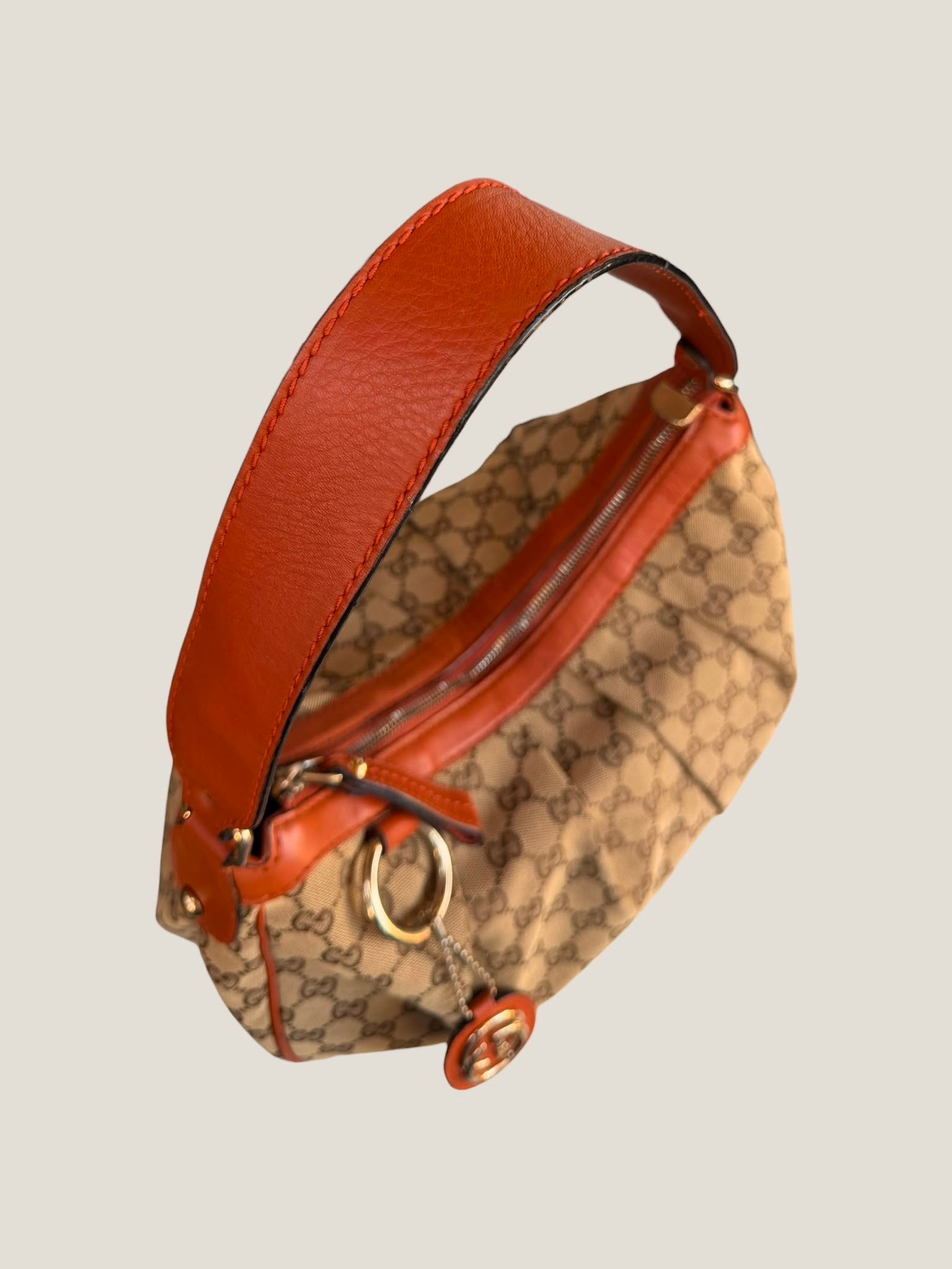 Gucci Sukey Hobo