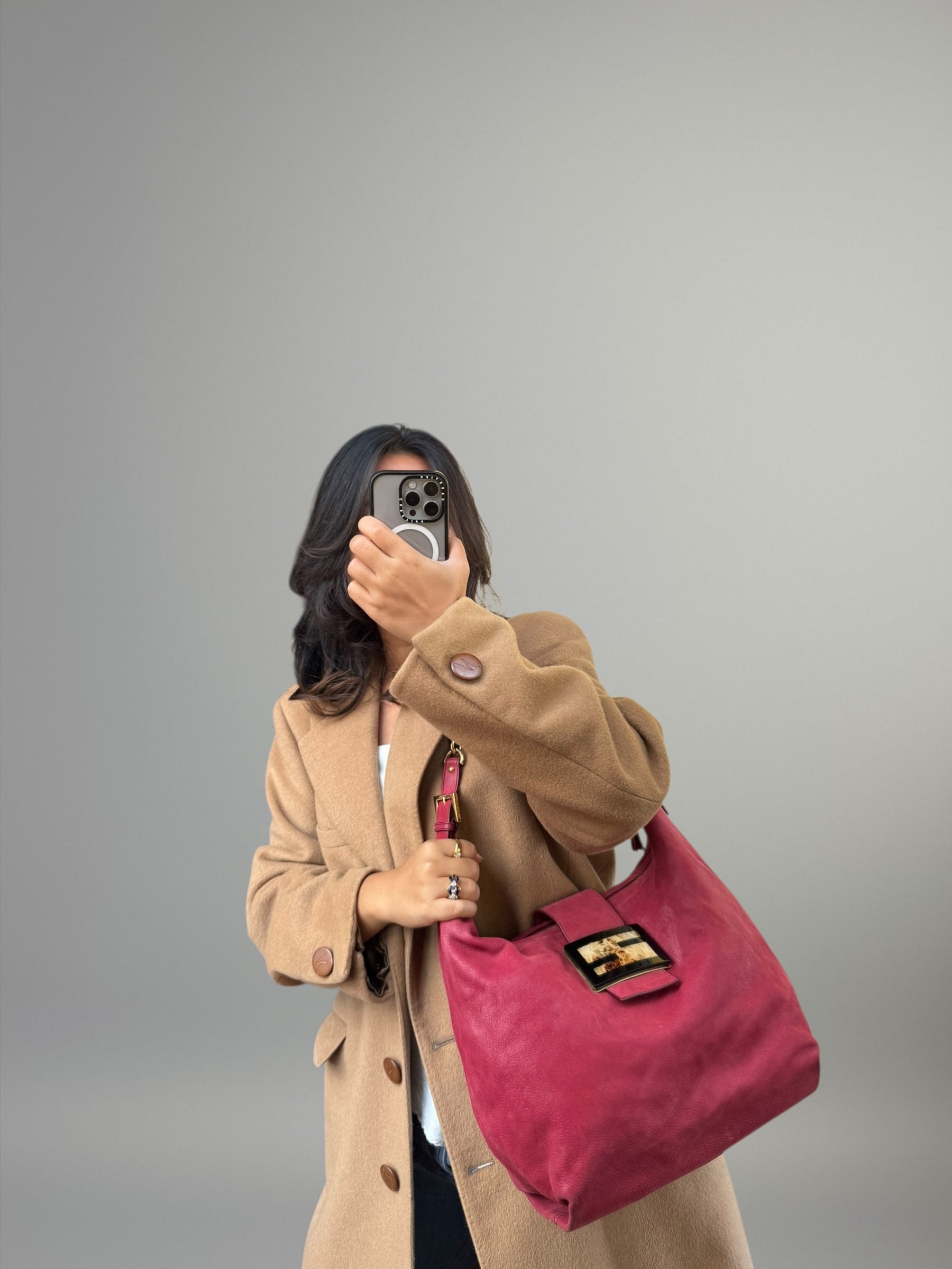 FENDI Baguette Hobo effetto shimmer