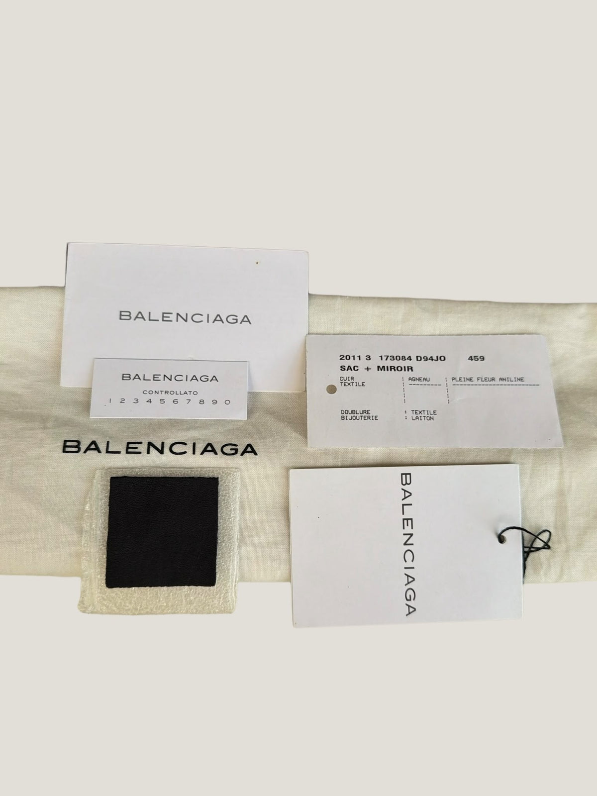 Balenciaga City Giant Hardware