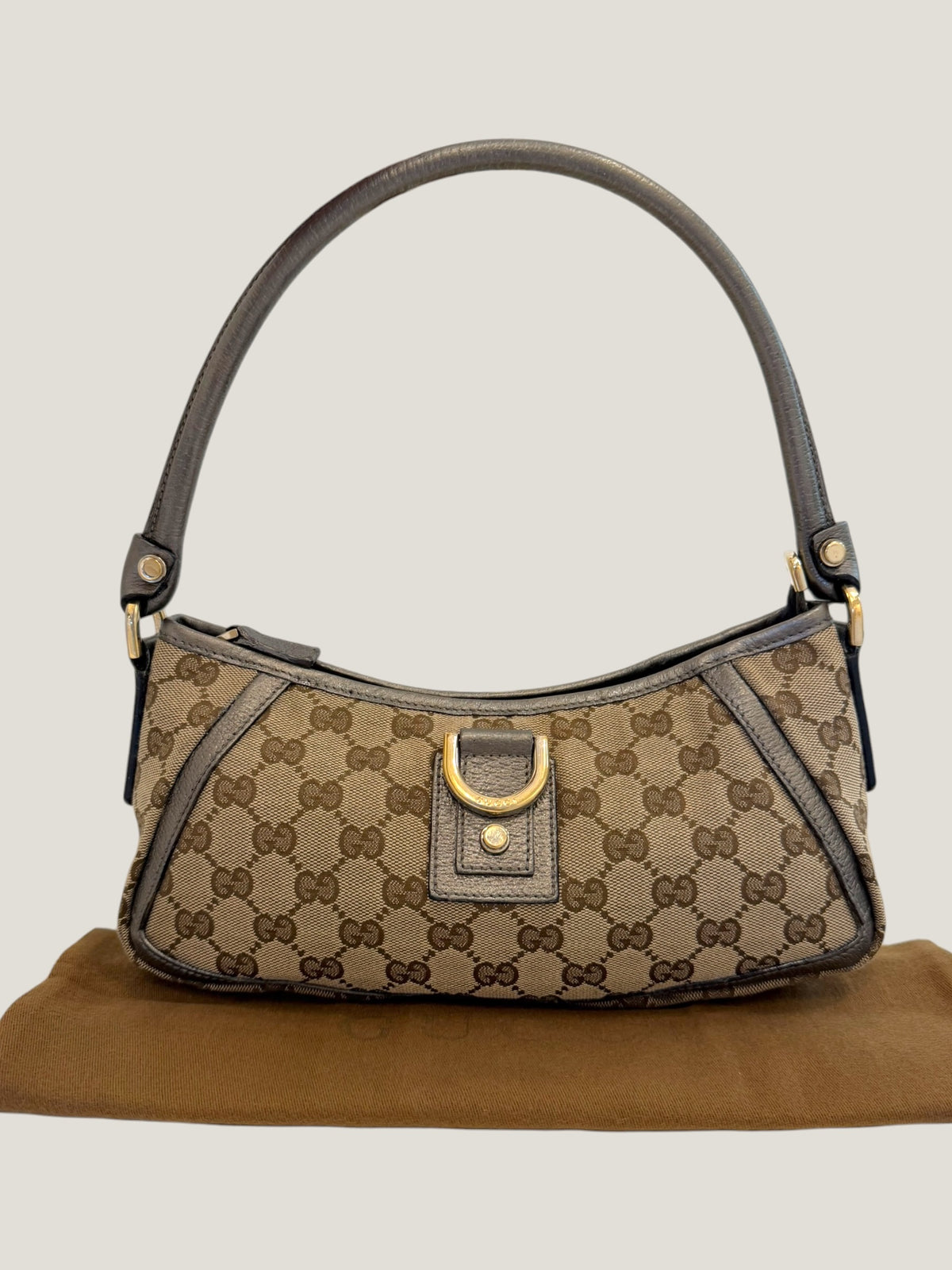 Gucci D-Ring Pochette