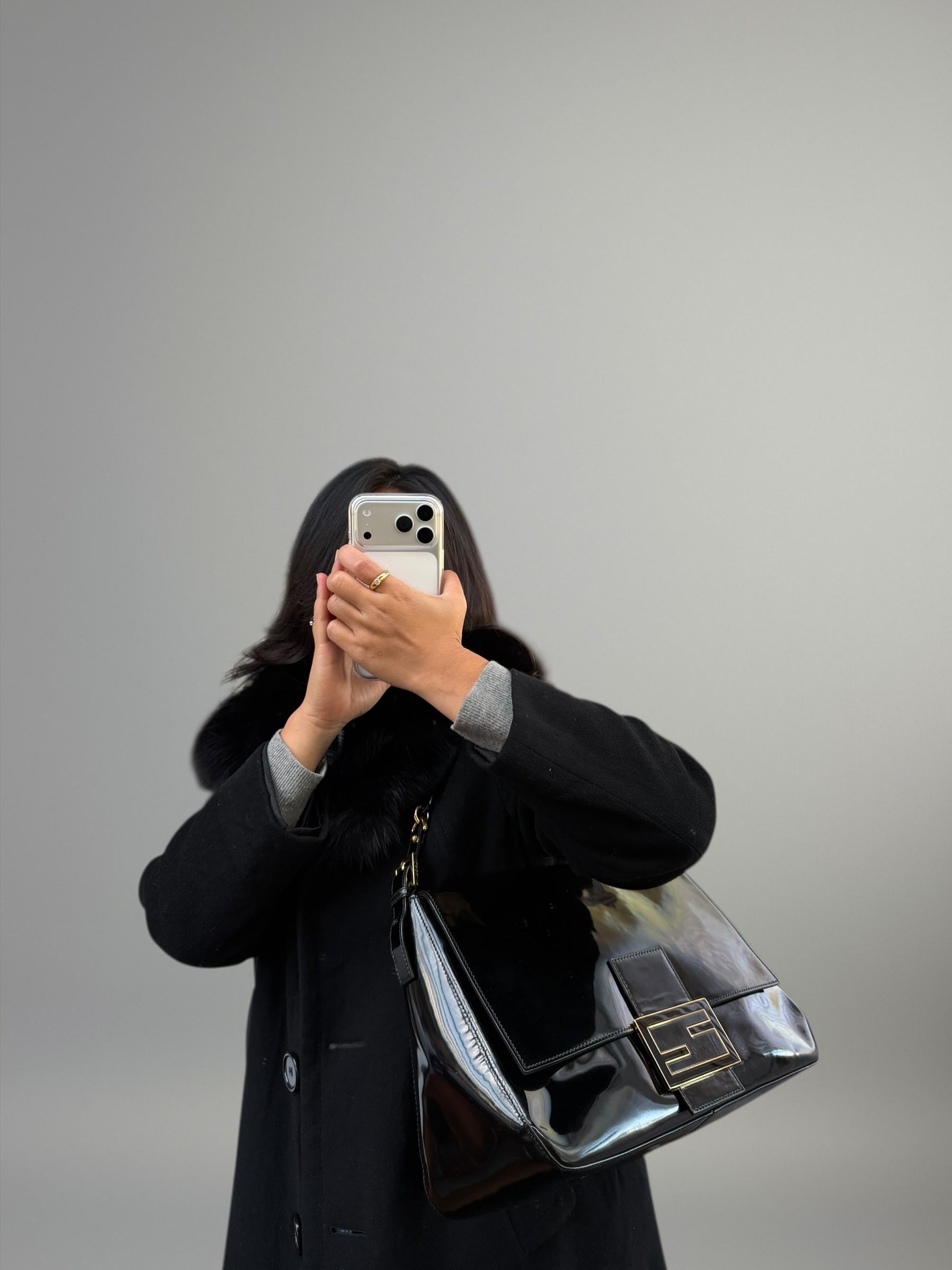 Fendi Mamma Baguette Vernice Nera