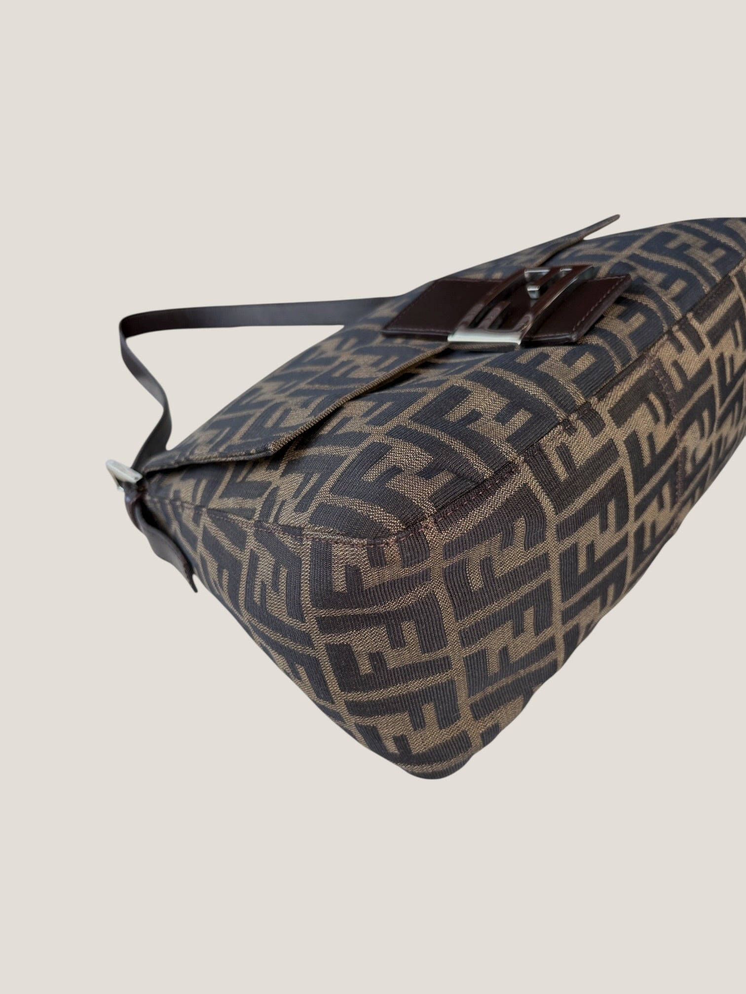 Fendi Mamma Baguette Zucca