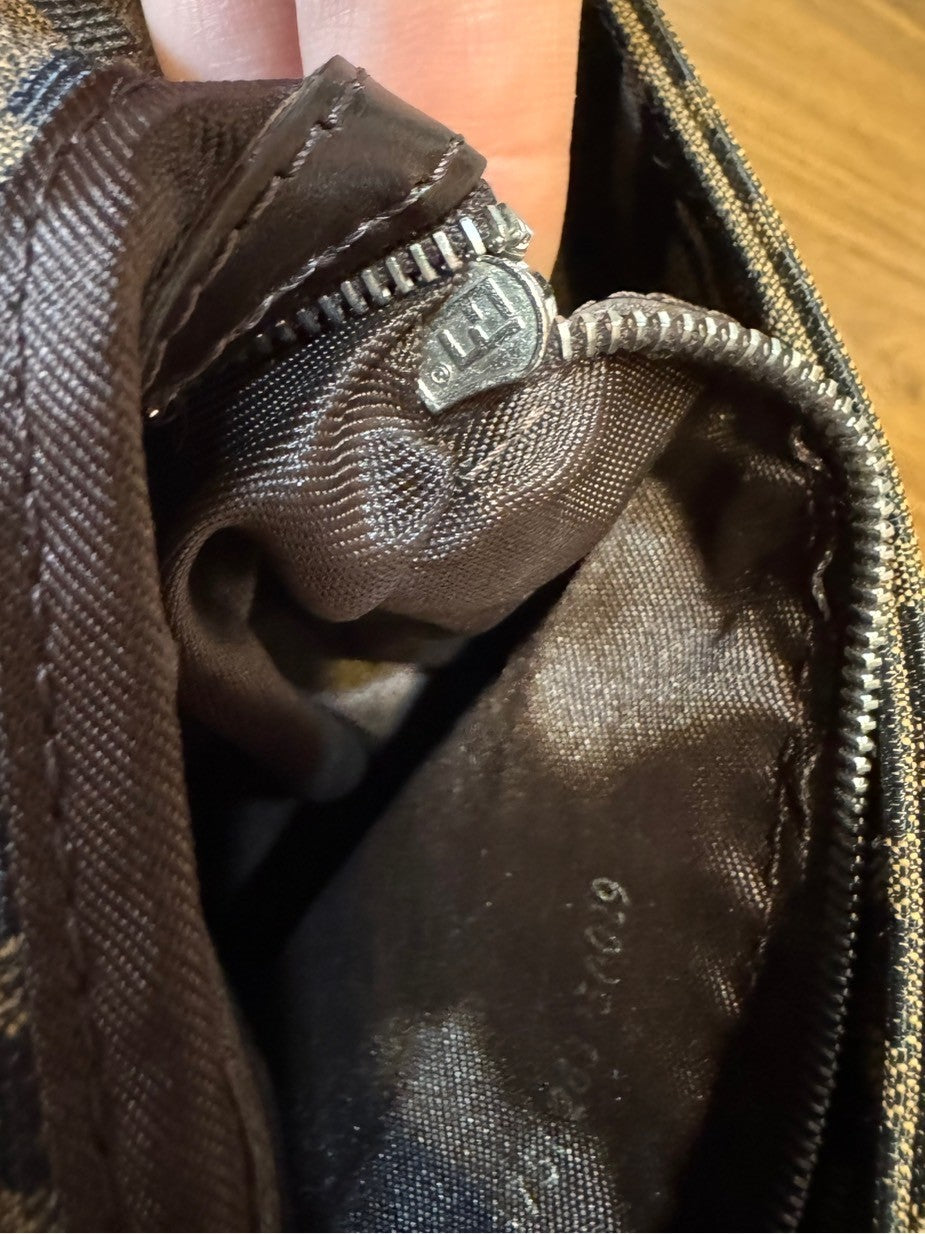 Fendi mamma baguette