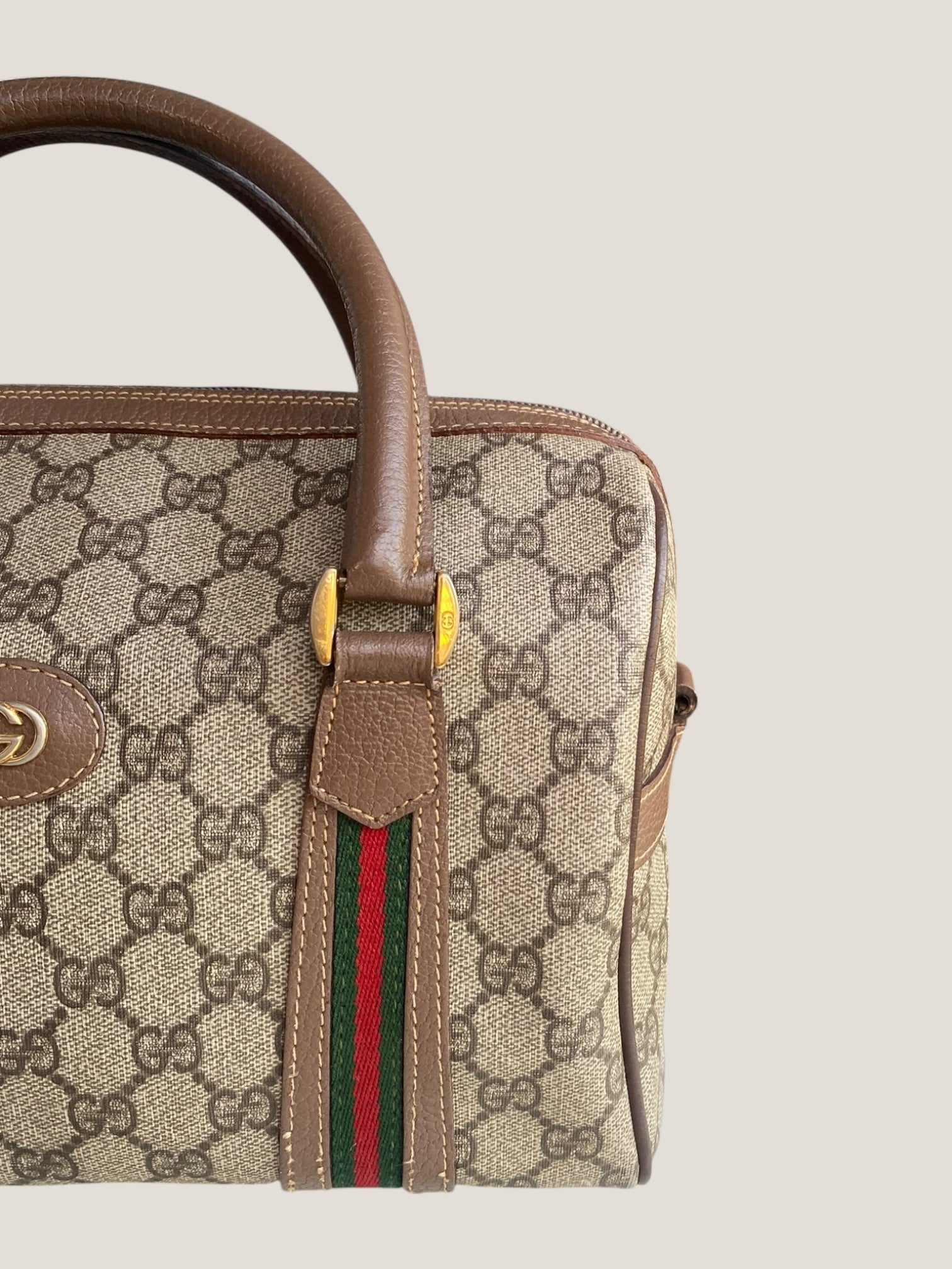 Gucci bauletto GG canvas