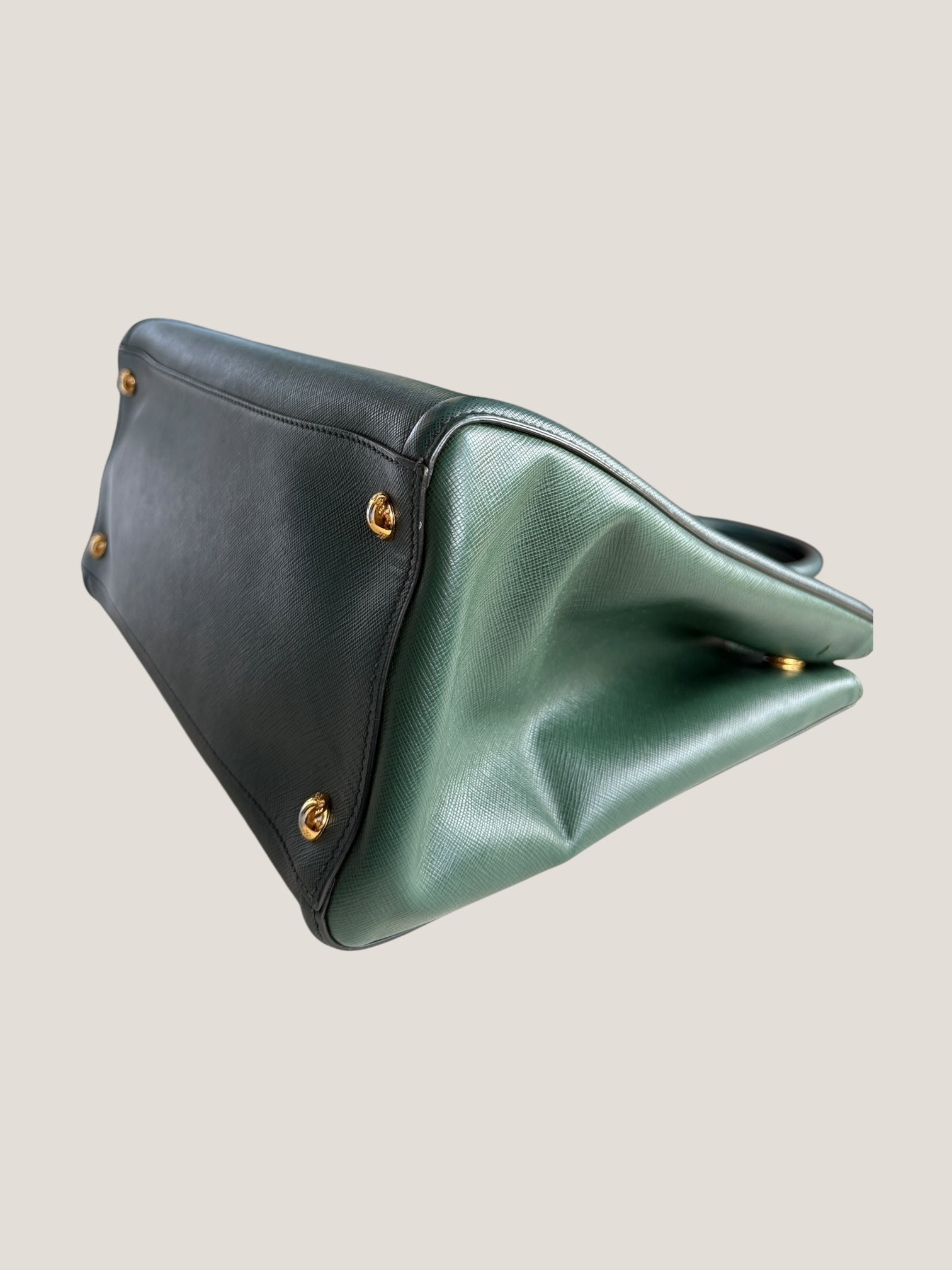 Prada Tote in Saffiano Leather – Verde Bosco