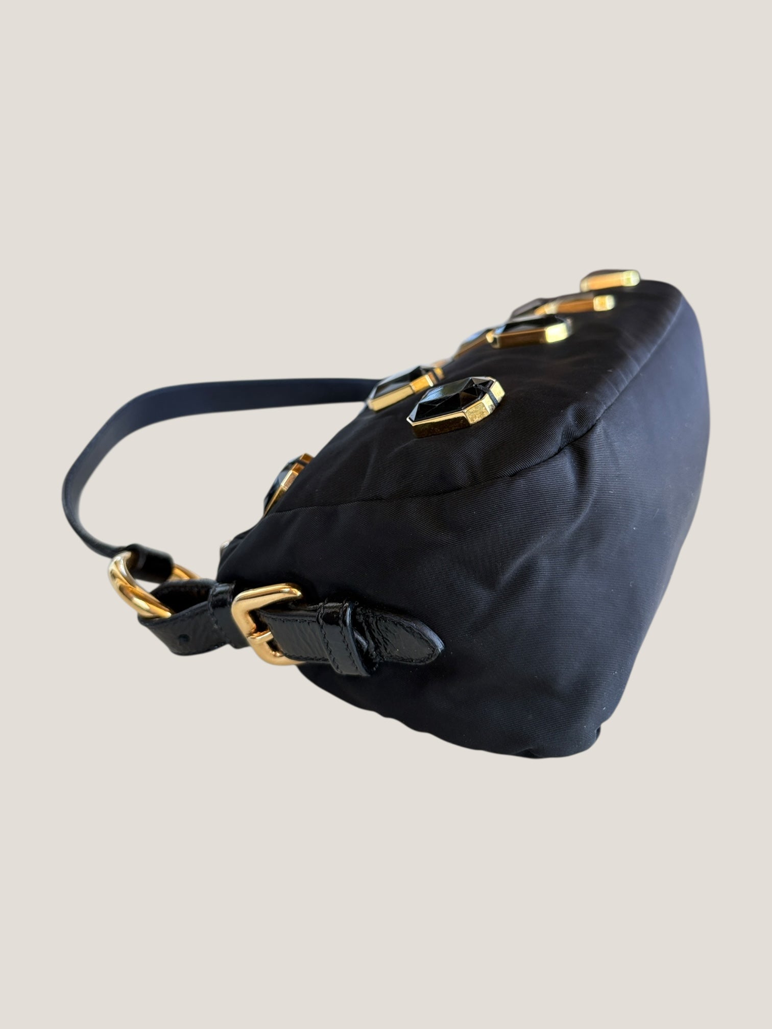 Prada Pochette con cristalli neri