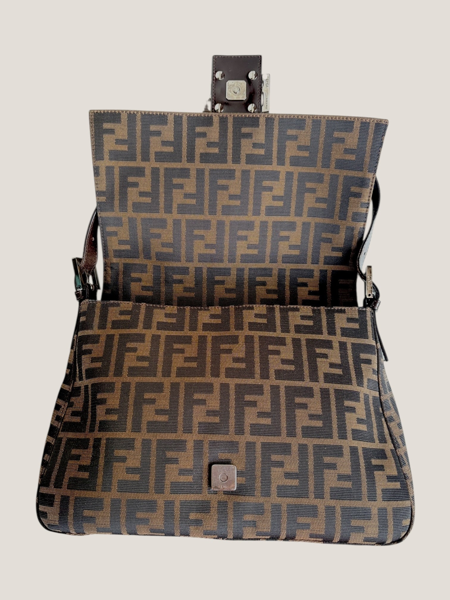 Fendi Mamma Baguette Zucca