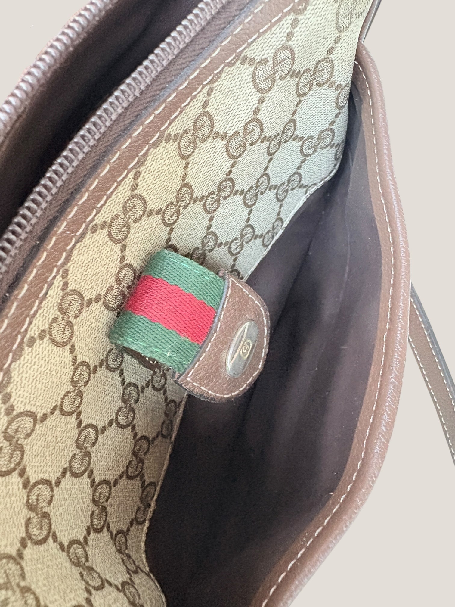 Gucci GG Crossbody Vintage