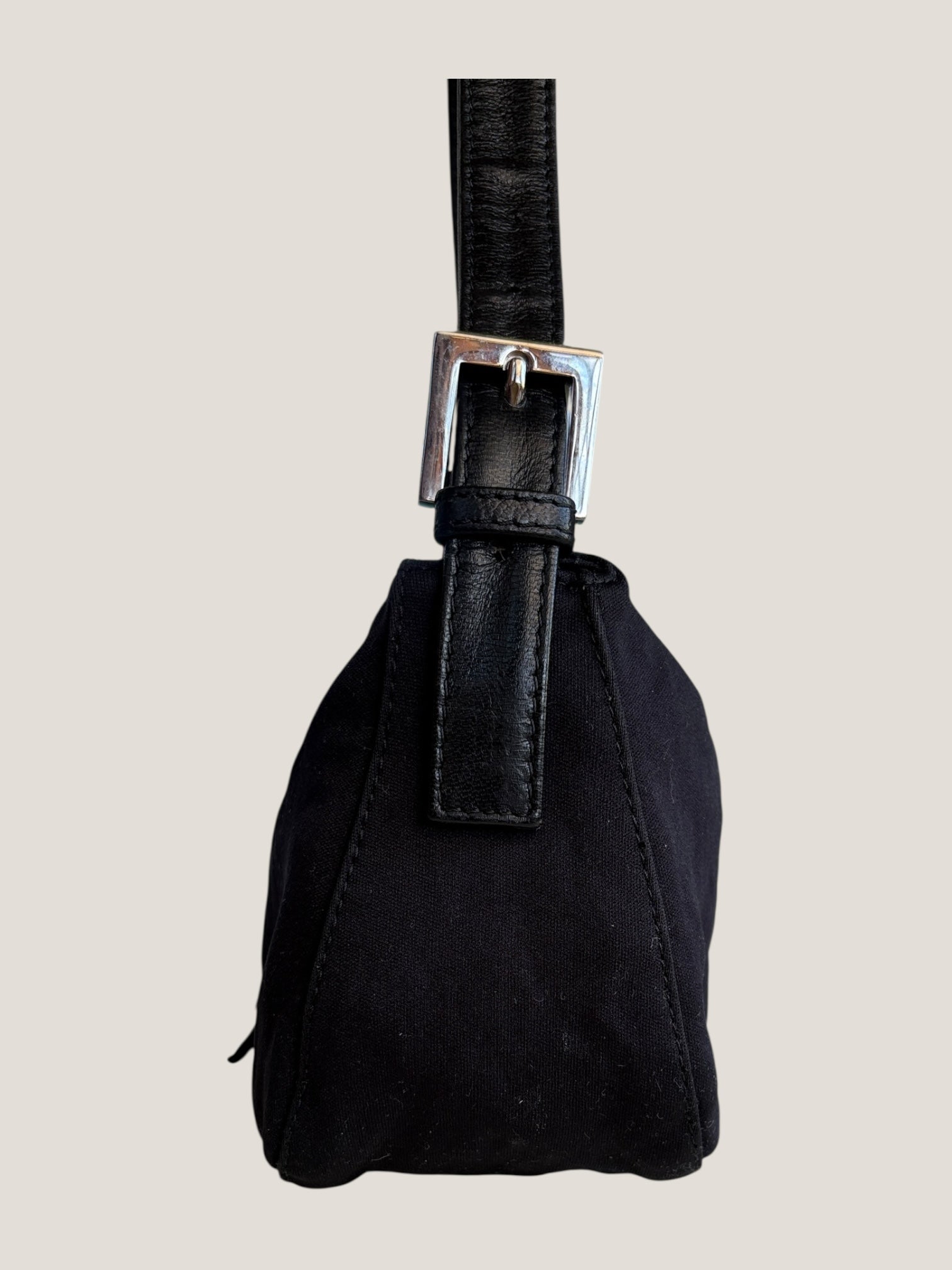 Fendi Baguette Nera in Tessuto