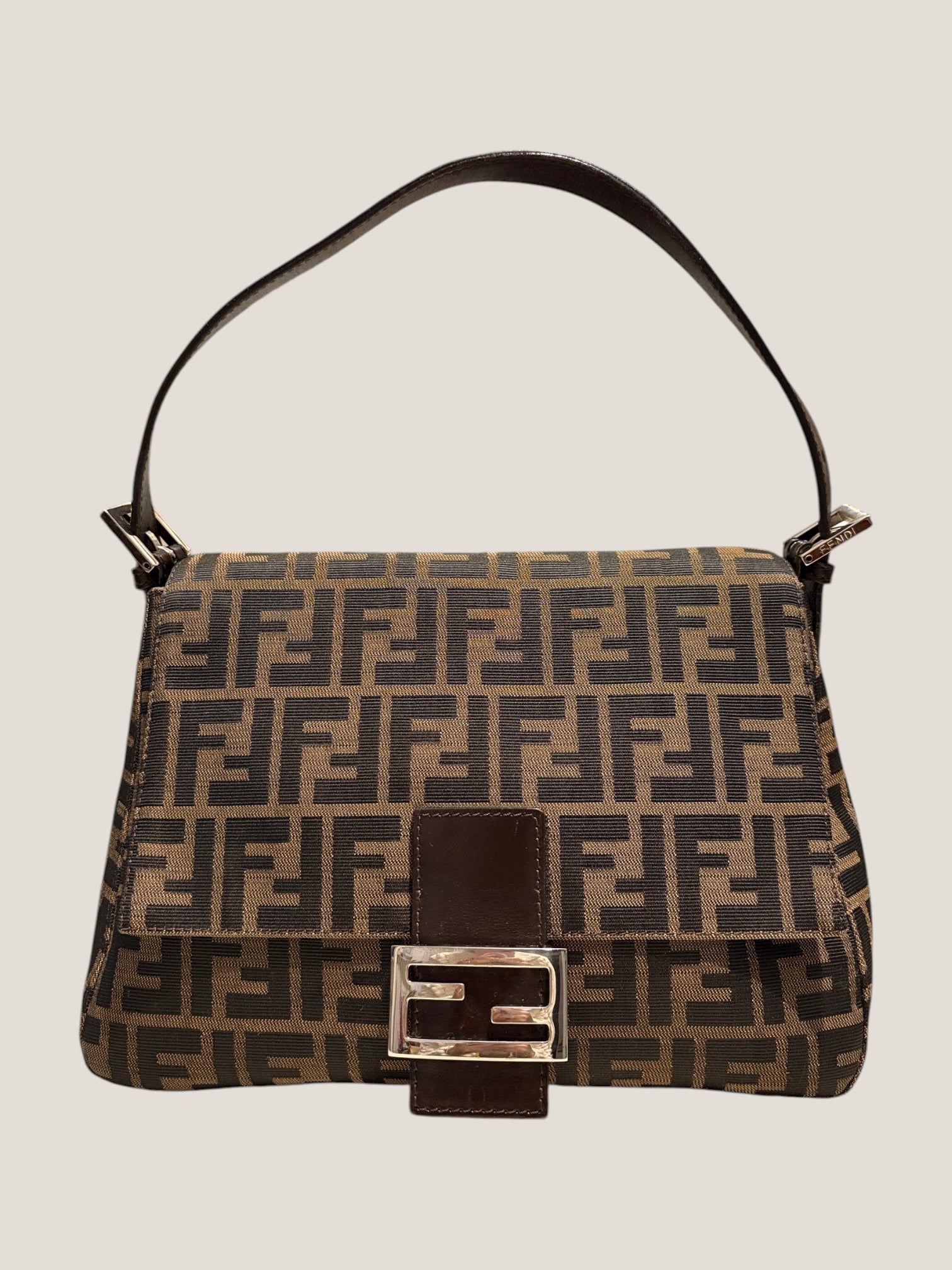 FENDI MAMMA BAGUETTE ZUCCA