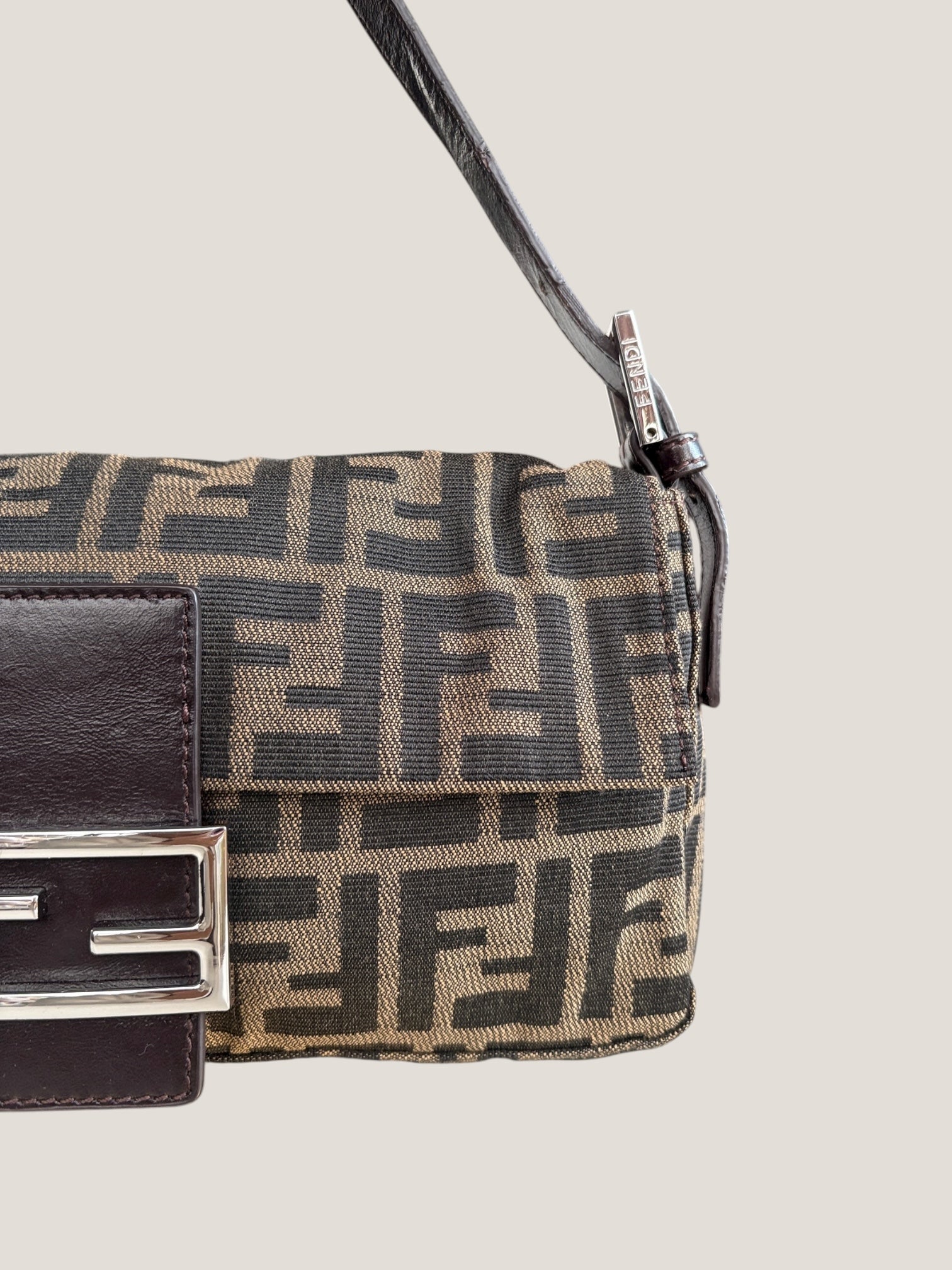 Fendi Baguette Monogram Zucca Marrone