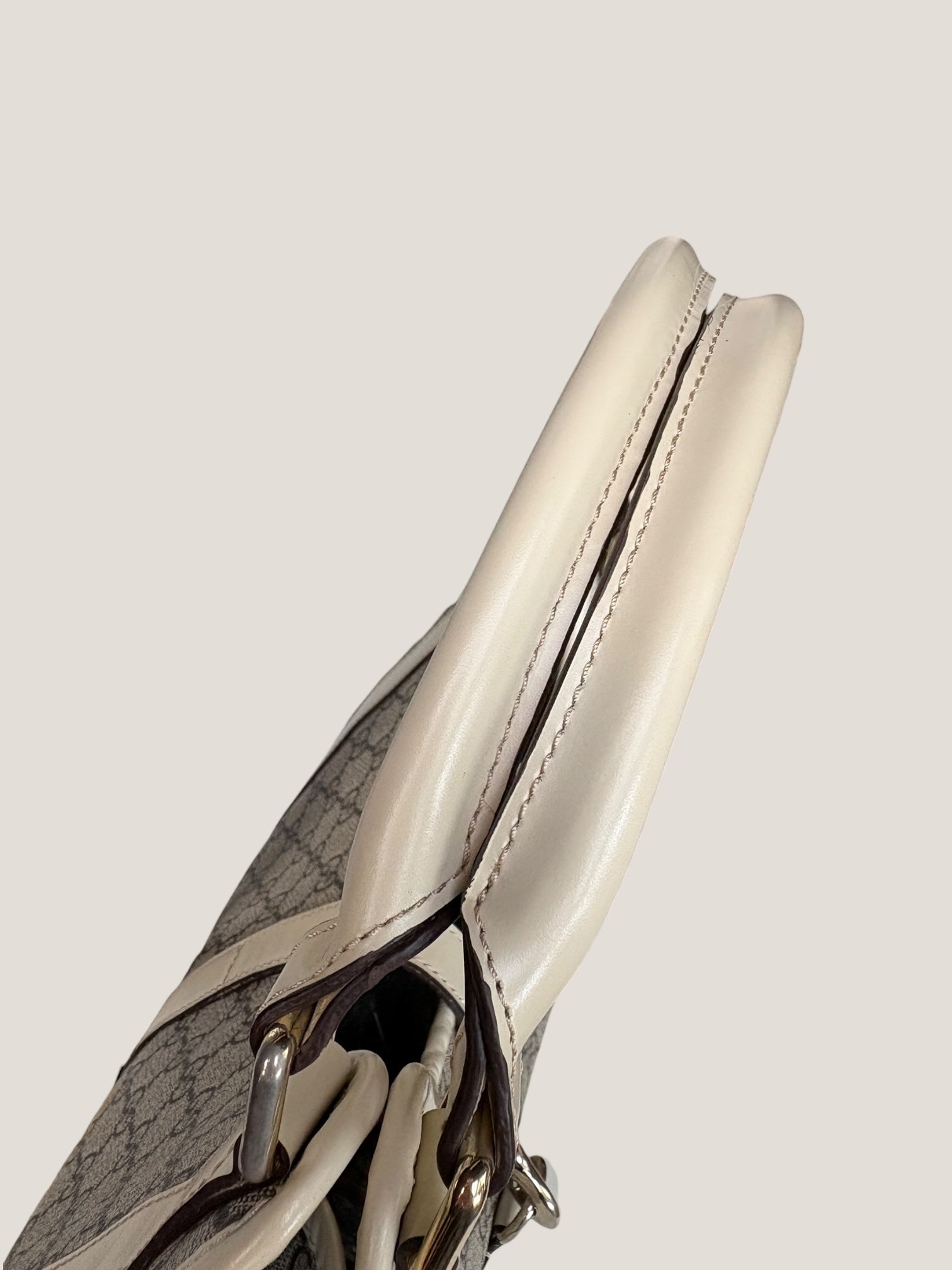 Gucci Jackie Hobo GG Supreme Bianco