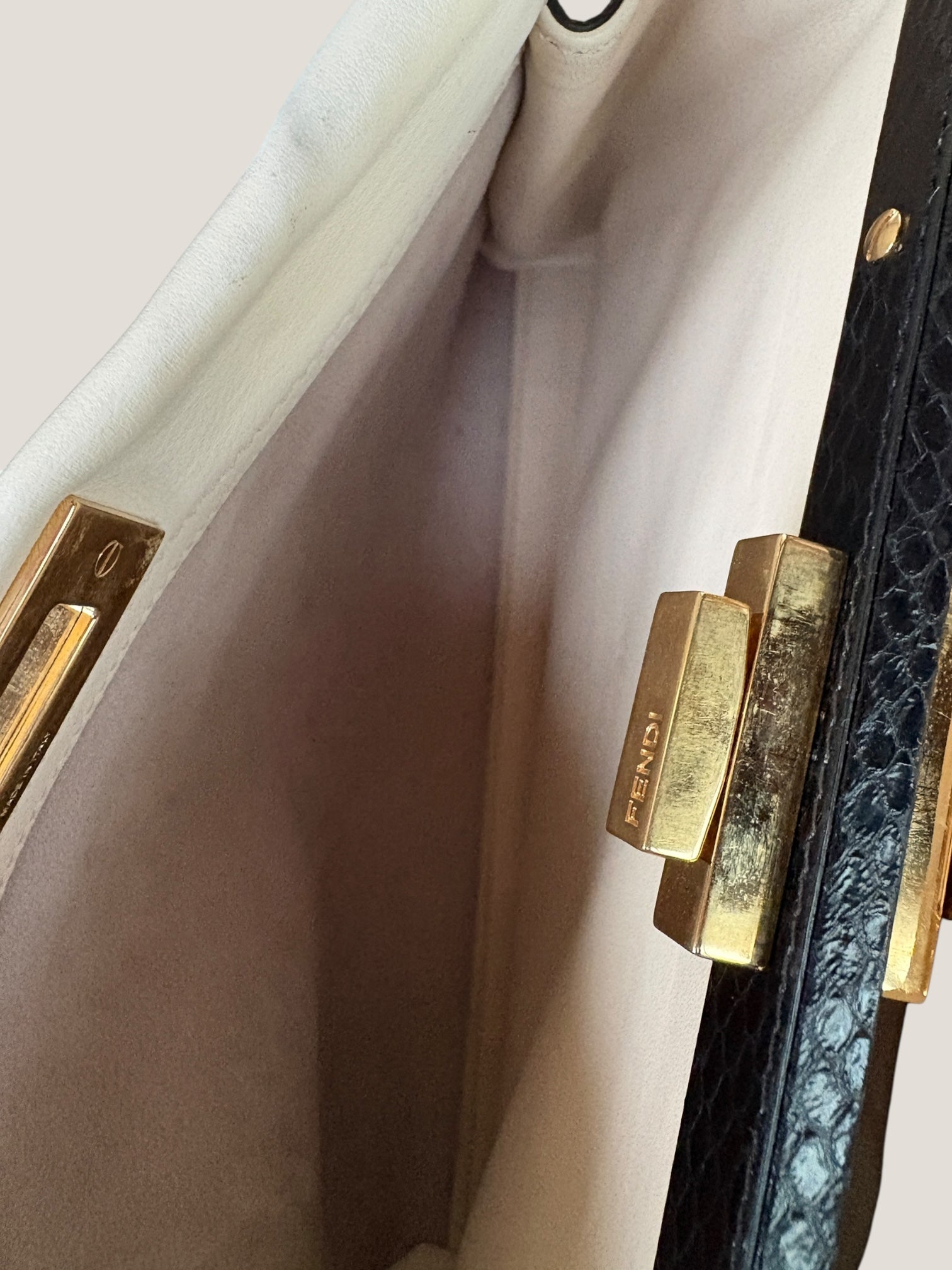 Fendi Peekaboo ISeeU Python Handle