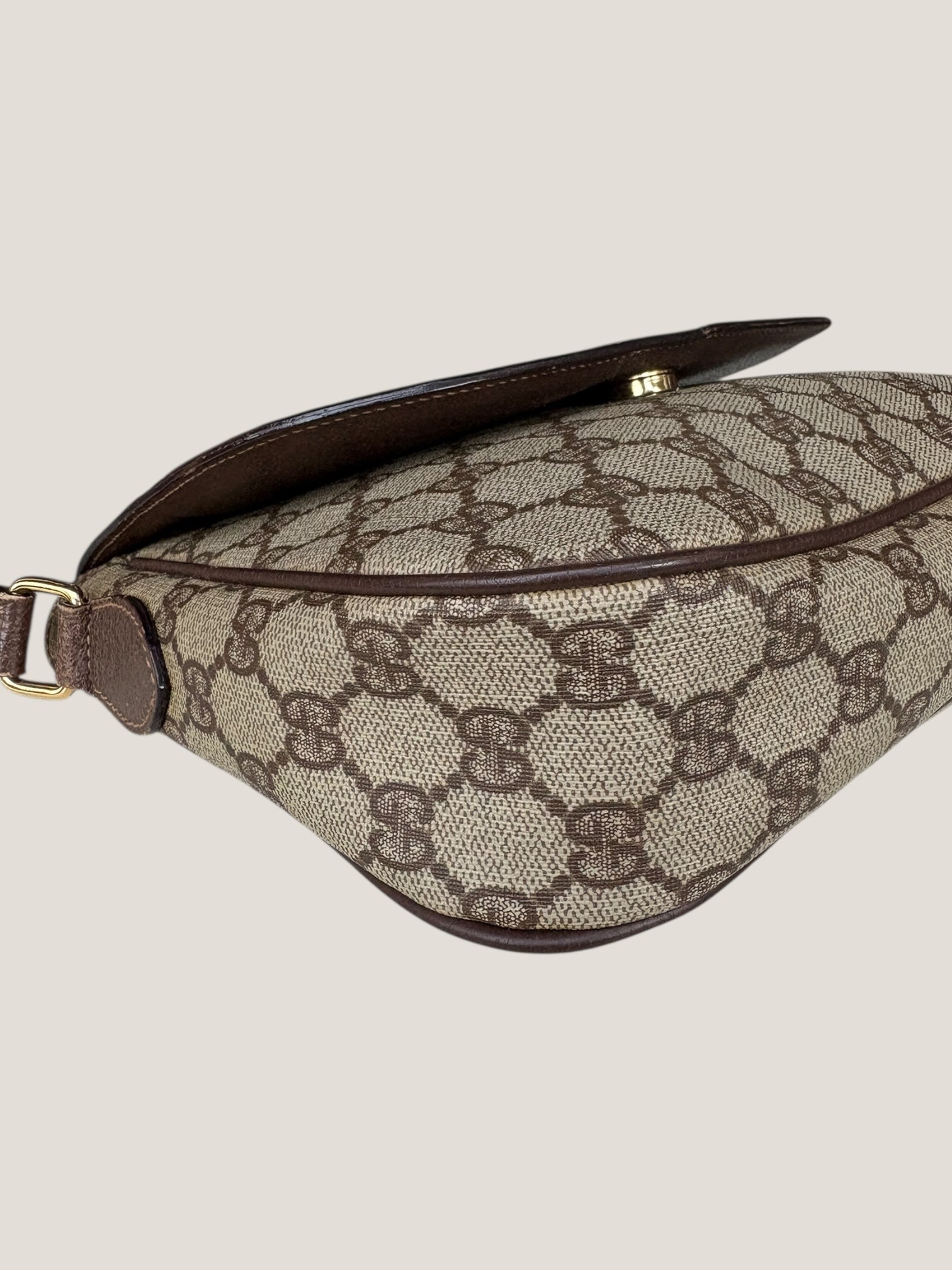 Gucci GG Supreme Crossbody