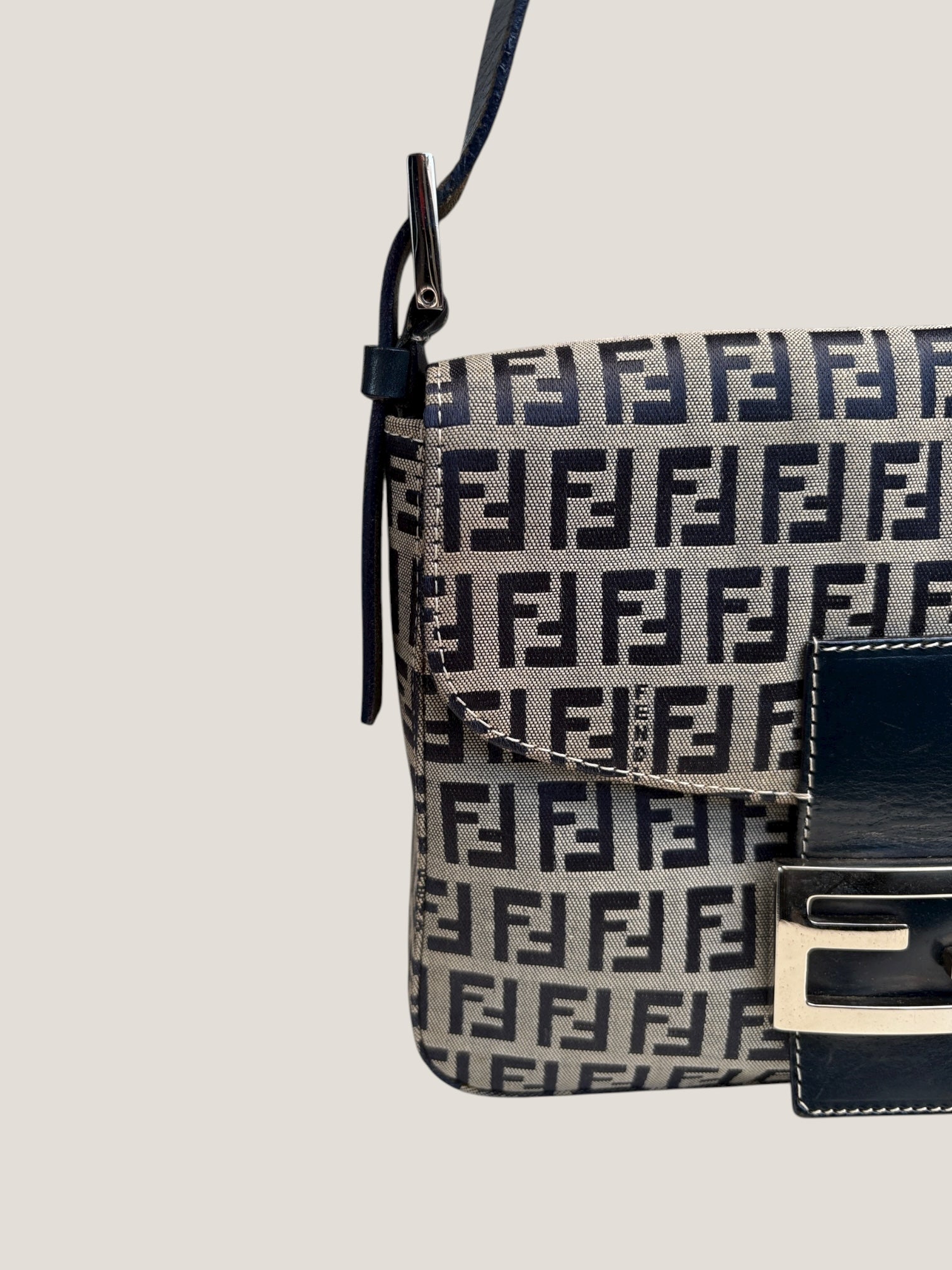 Fendi Baguette Blue Zucchino