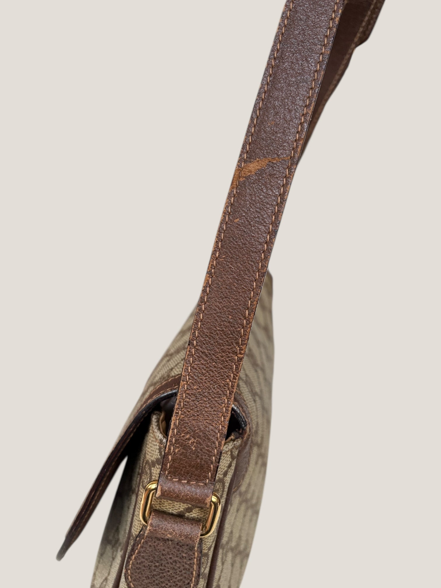 Gucci GG Supreme Crossbody