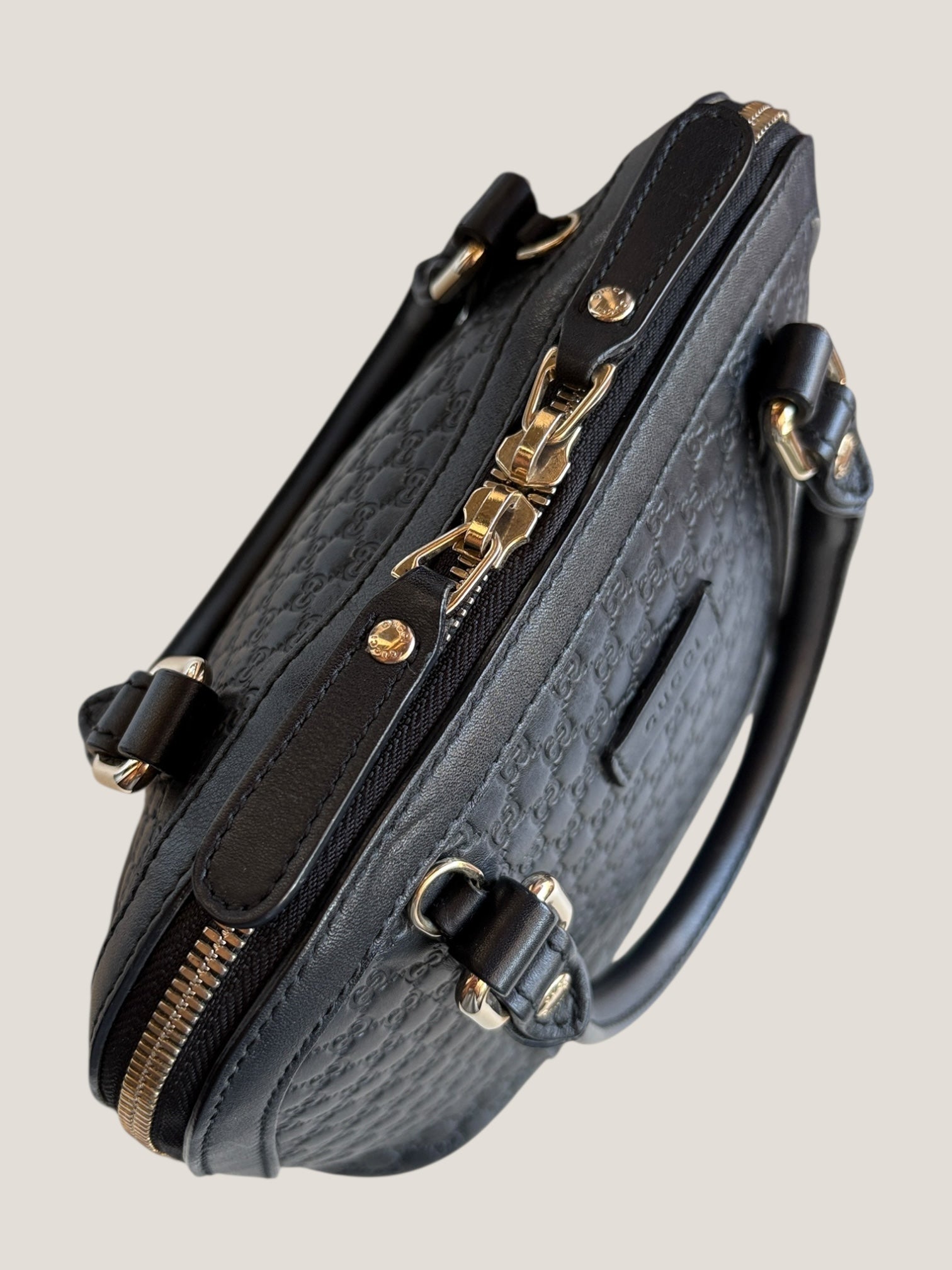 Gucci Mini Microguccissima nera