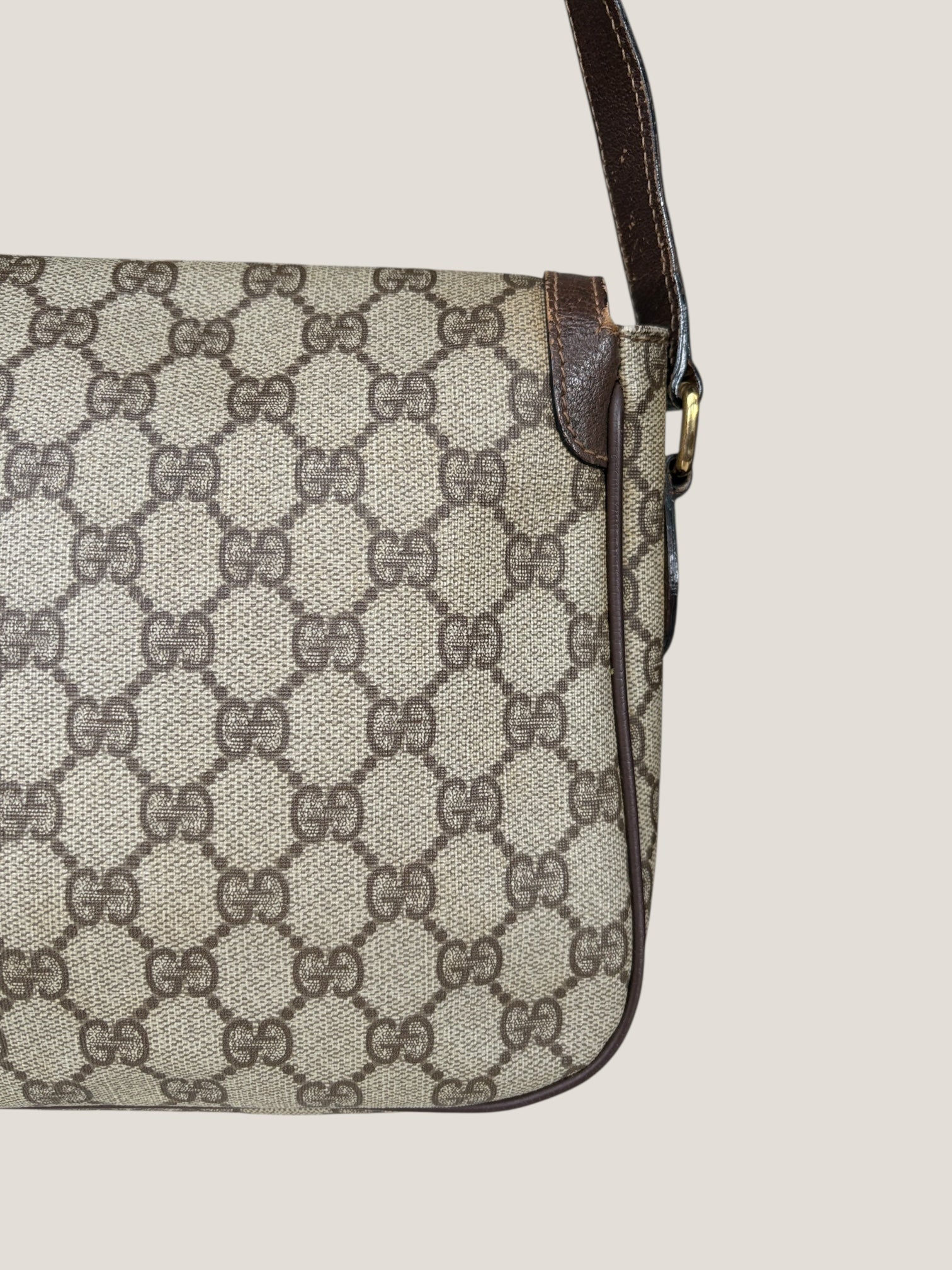 Gucci GG Supreme Crossbody