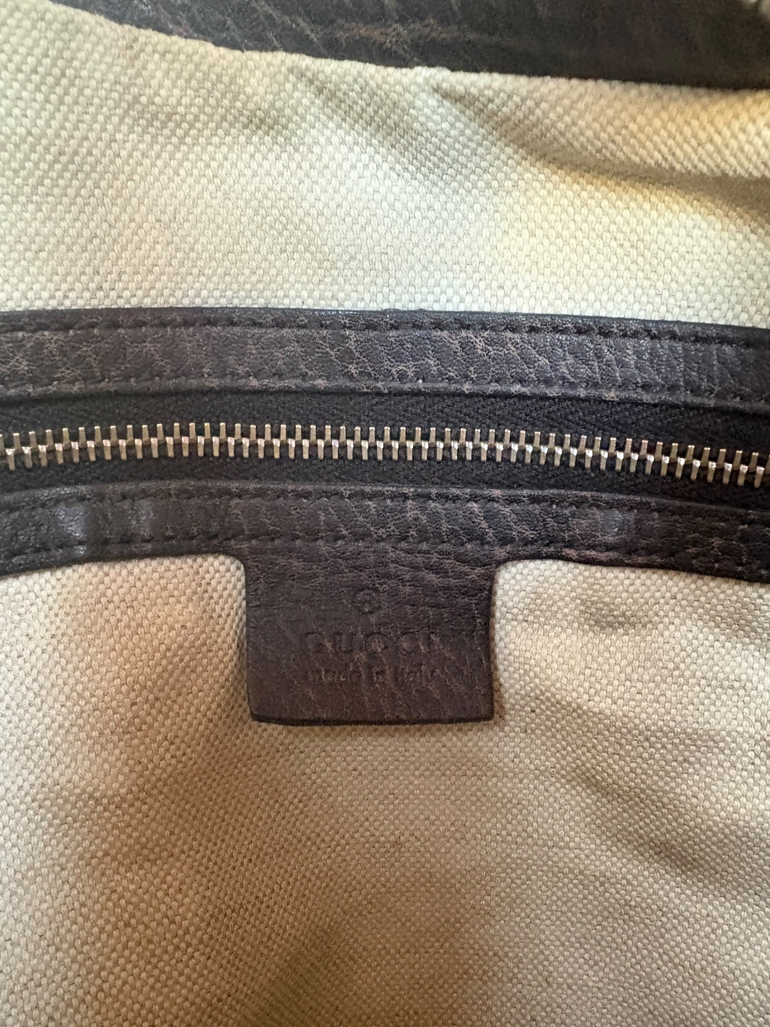 Gucci Hobo Diamante con dettagli Horsebit