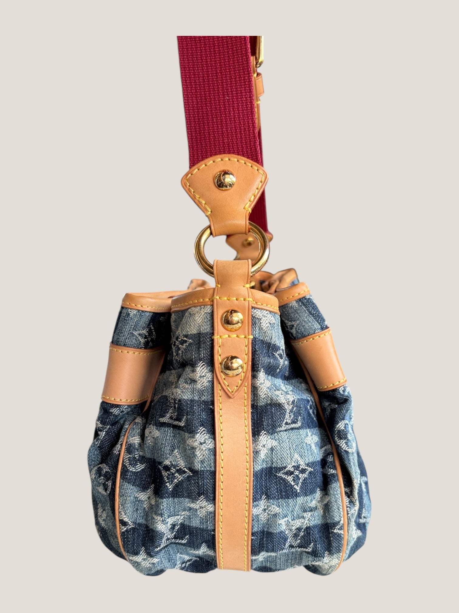 Louis Vuitton Denim Porte Épaule Raye MM