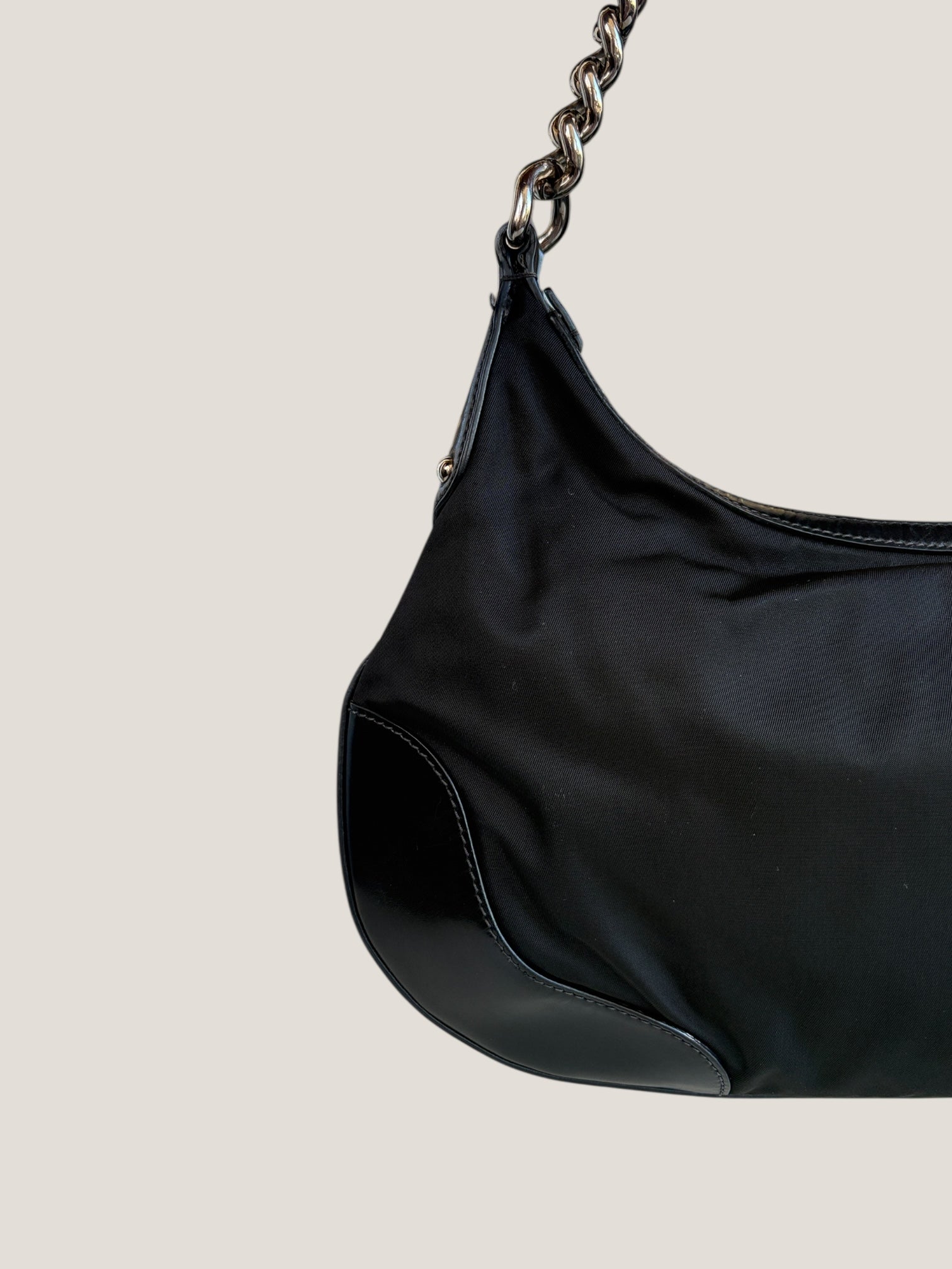 Prada Pochette Chain Nylon Nero