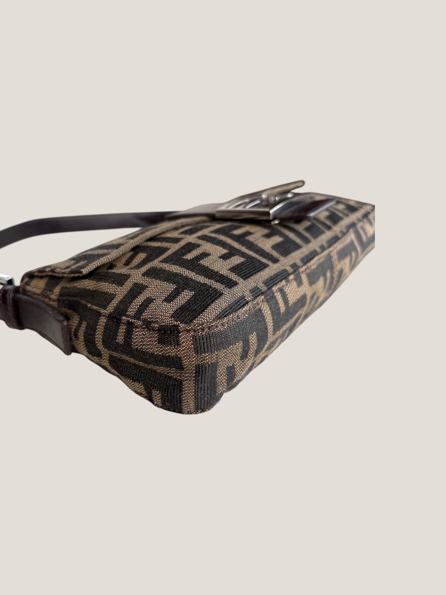 Fendi Baguette Monogram Zucca Marrone