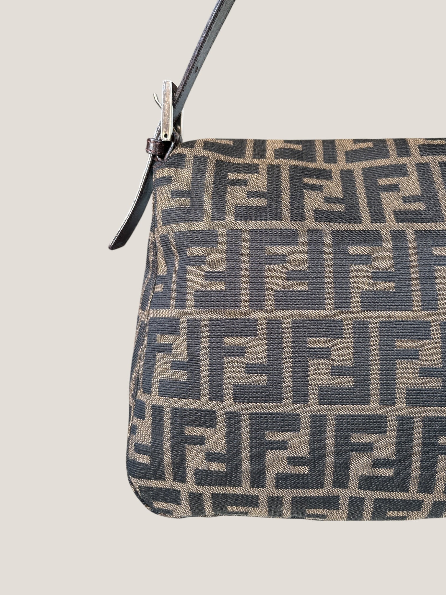Fendi Mamma Baguette Zucca