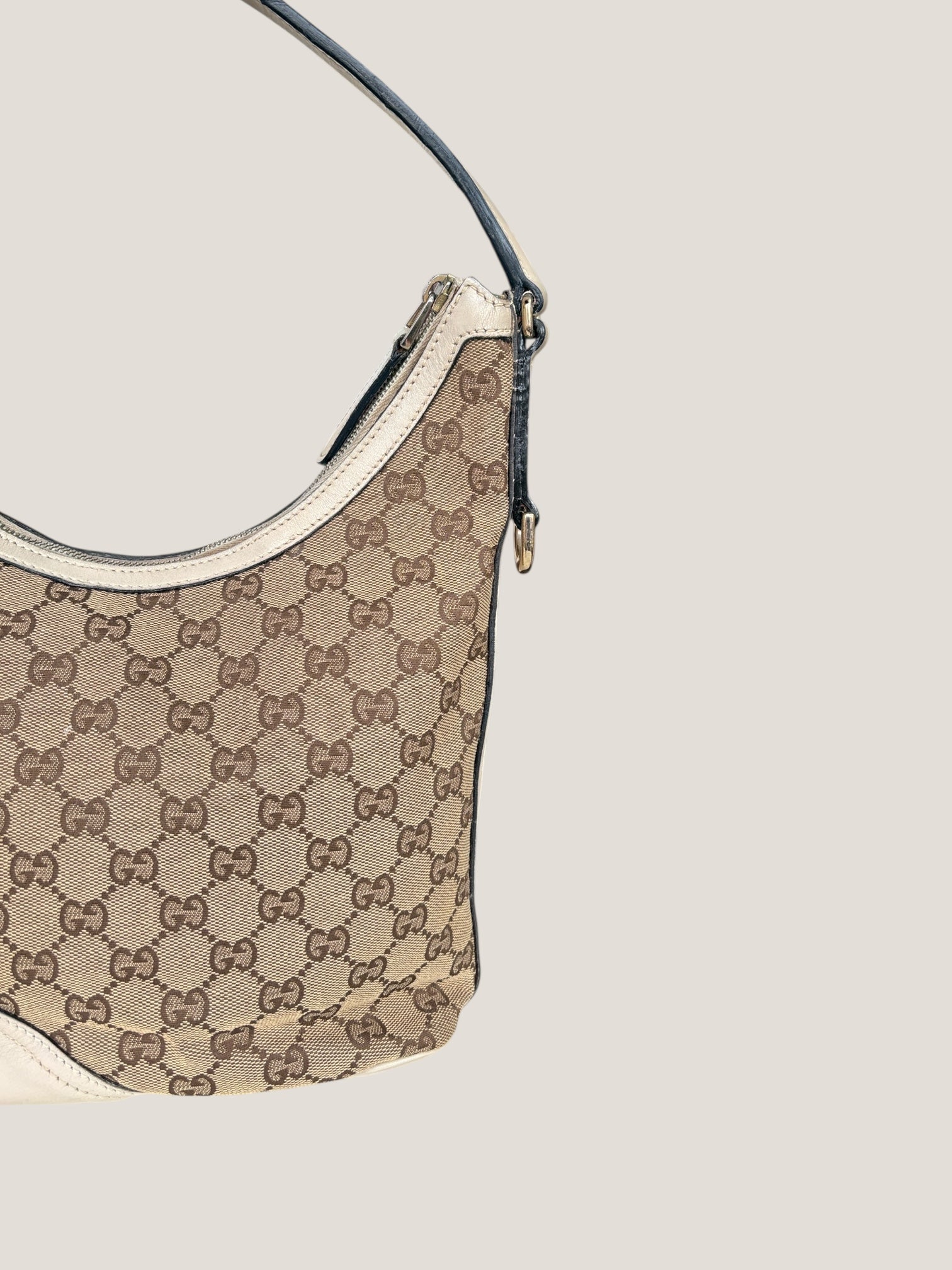 Gucci GG Canvas Hobo Avorio