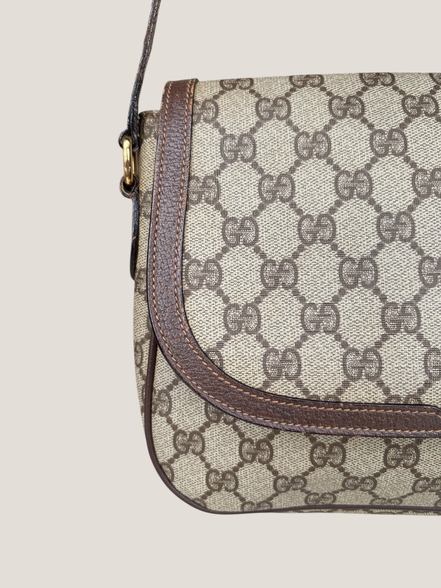 Gucci GG Supreme Crossbody