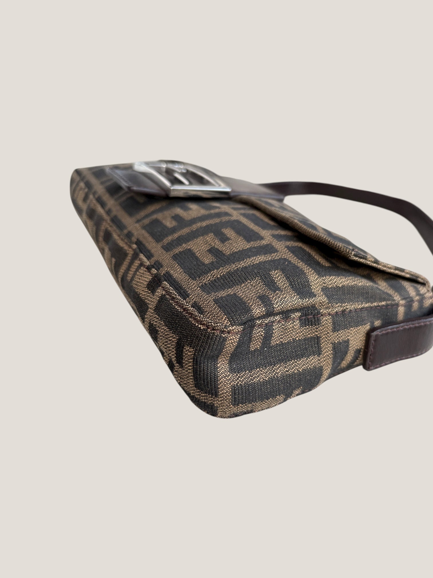 Fendi Baguette Monogram Zucca Marrone