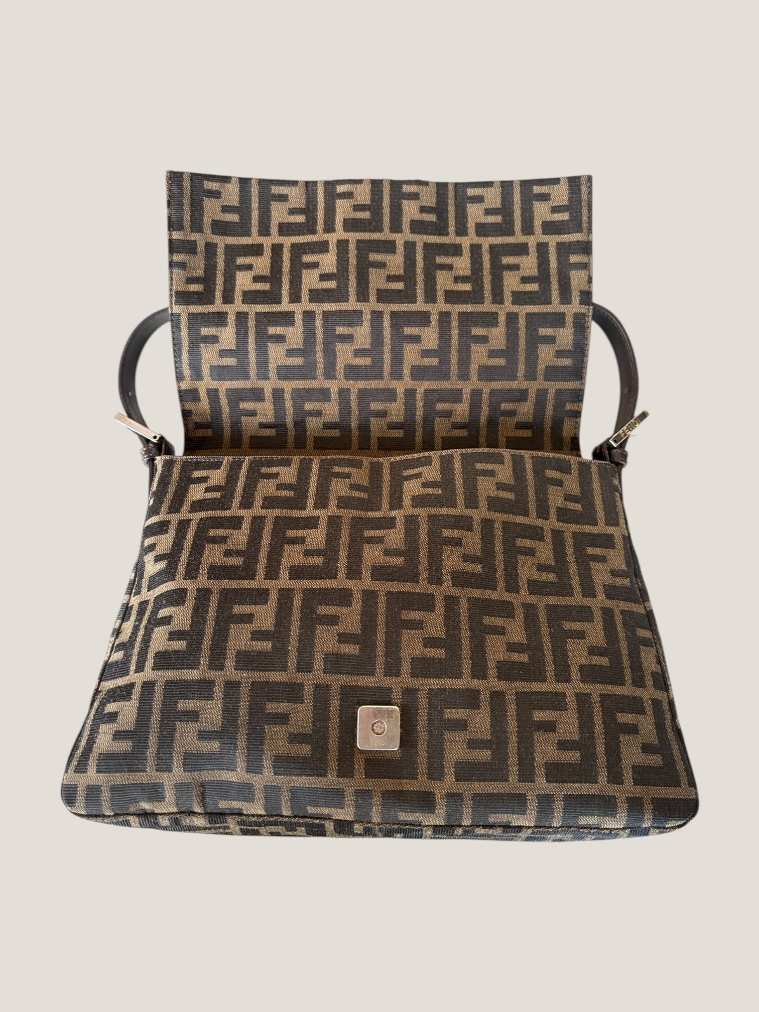 Fendi Mamma Baguette Zucca