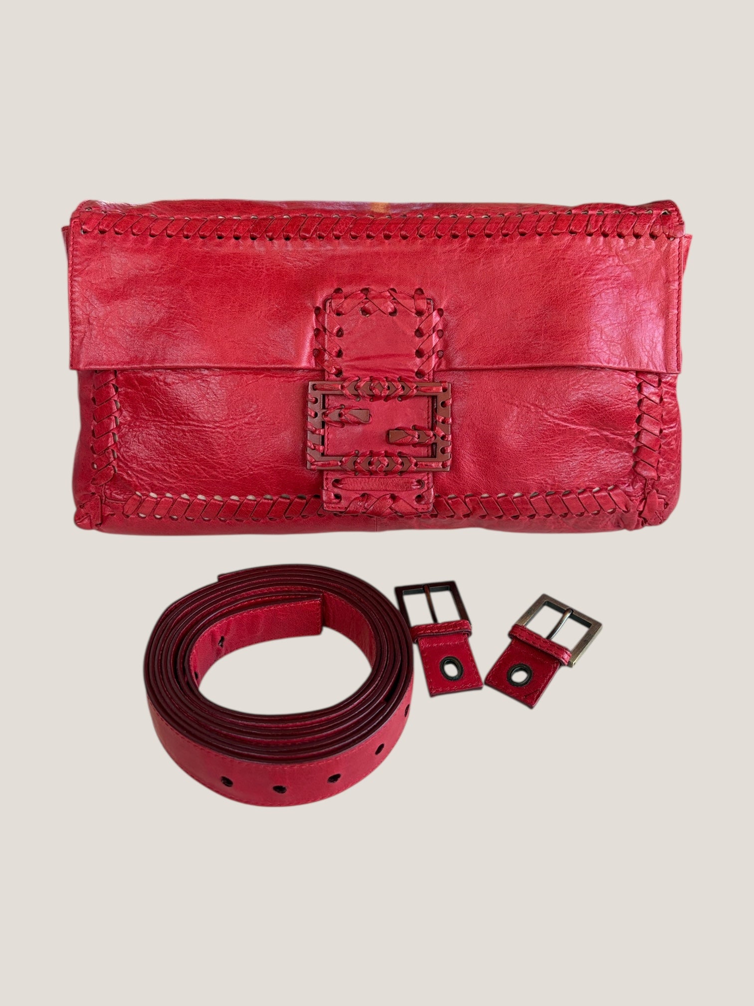 Fendi Baguette in pelle rossa intrecciata