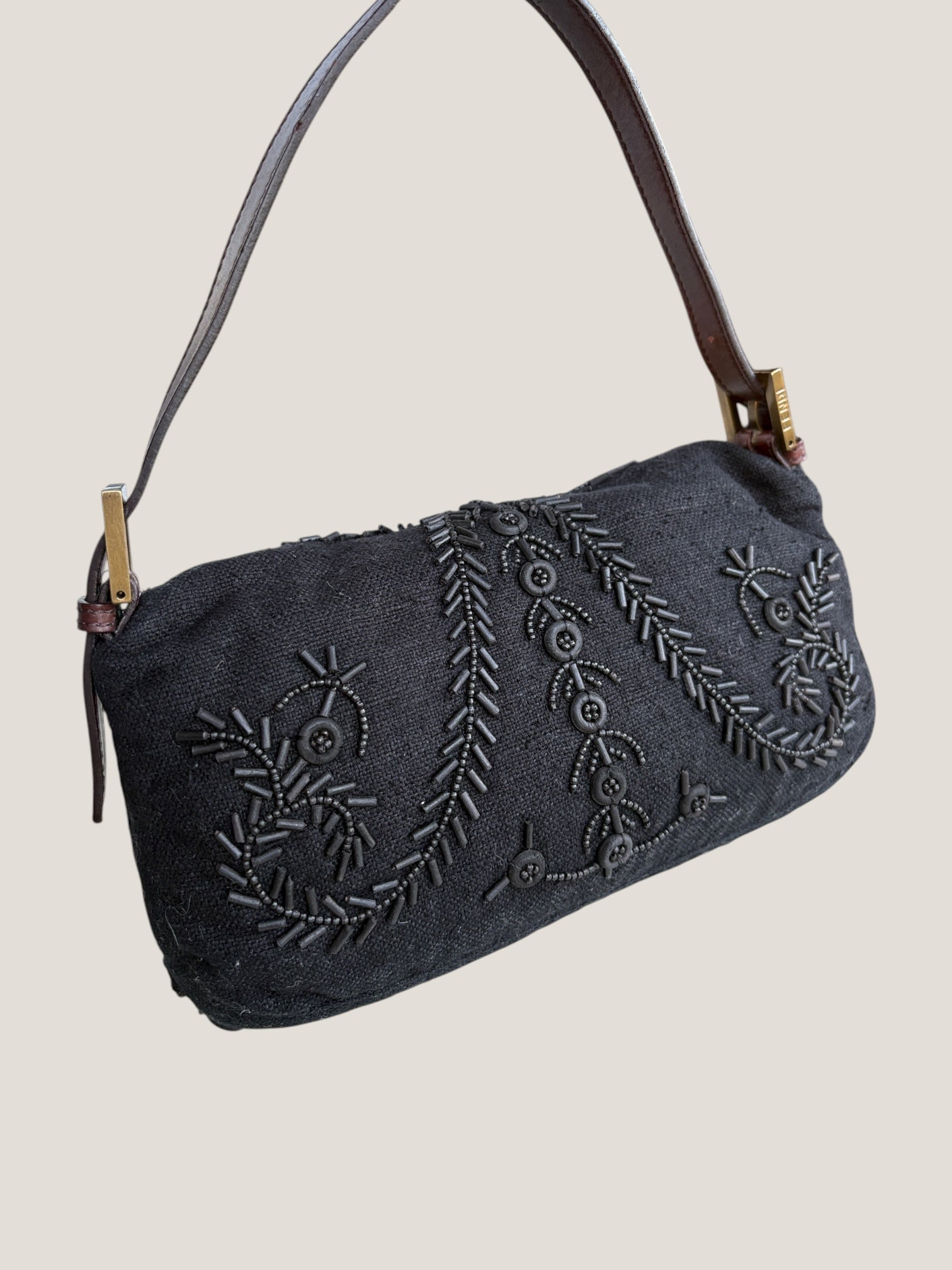 FENDI BAGUETTE BEADED NERA