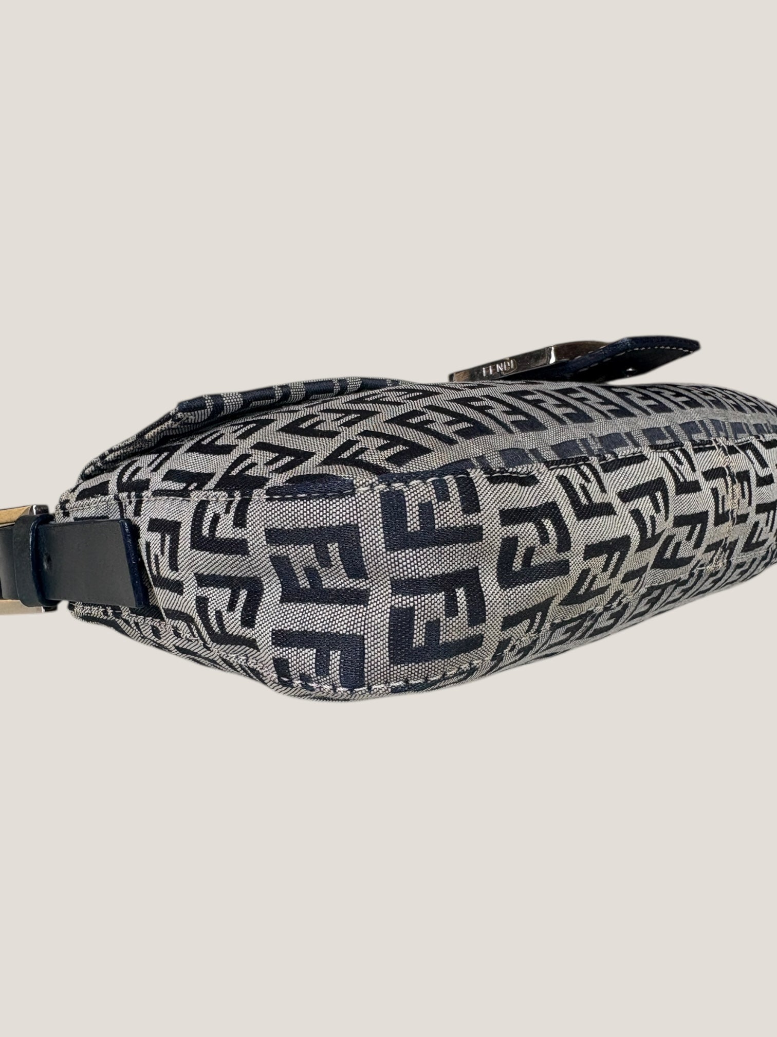 Fendi Baguette Zucchino Blu Notte