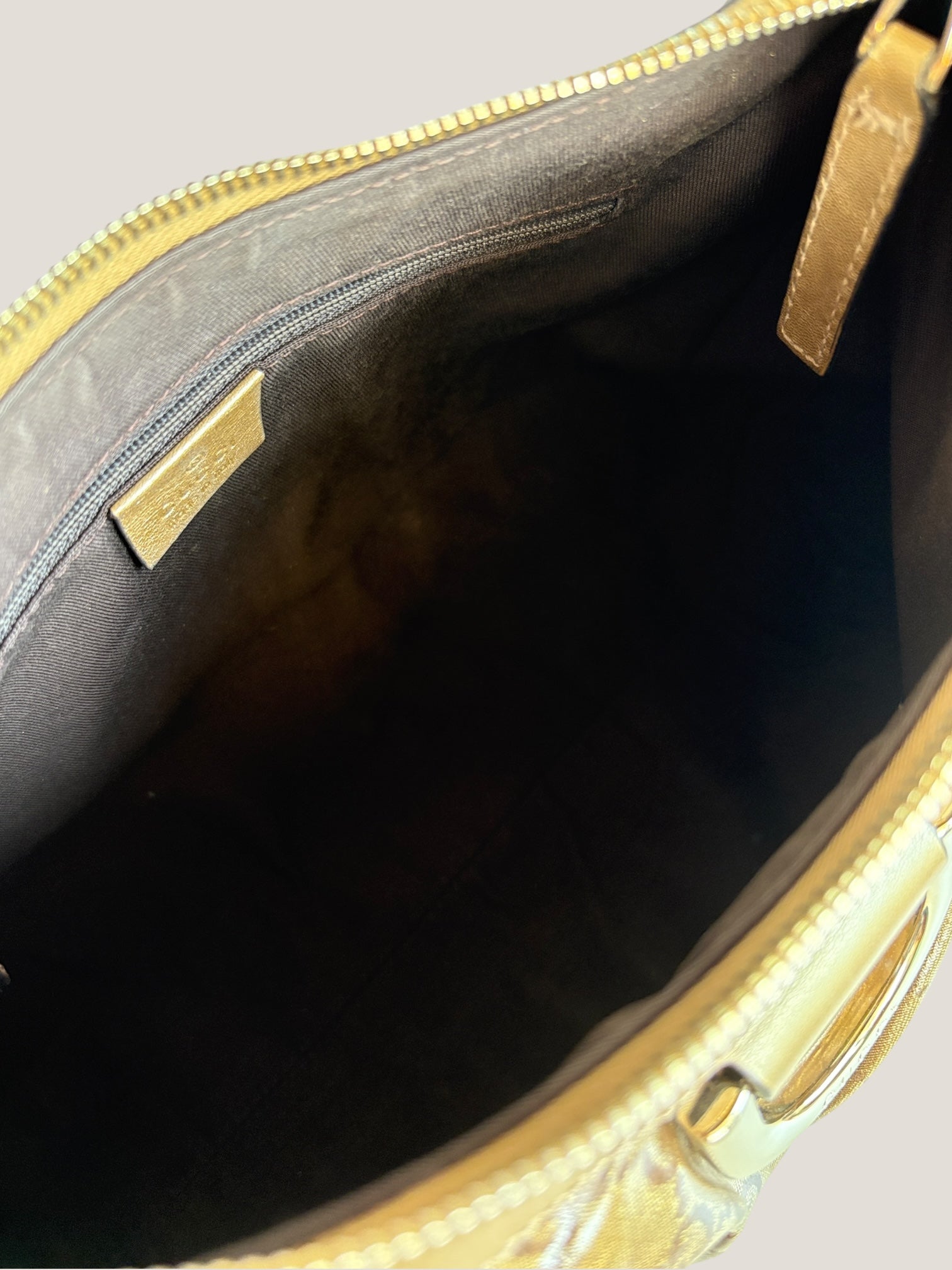 Gucci D ring Crystal Bronzo