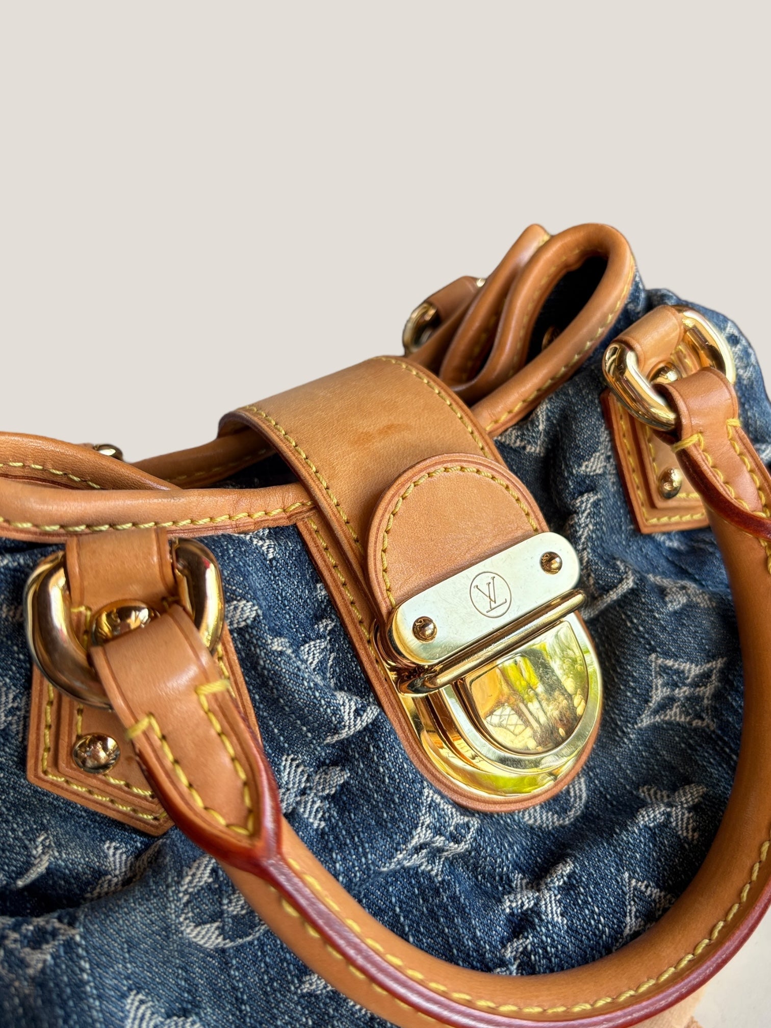 Louis Vuitton Pleaty Monogram Denim 💙