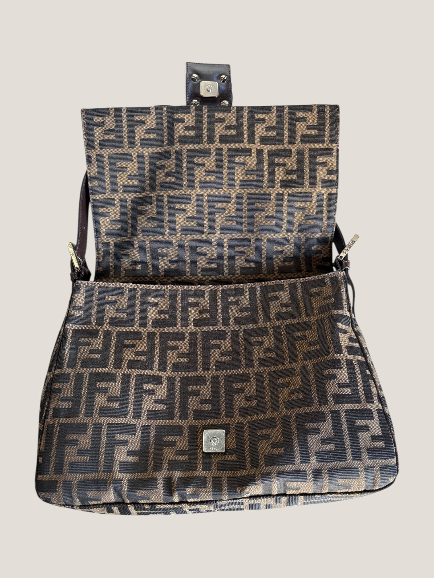 Fendi Mamma Baguette Zucca marrone