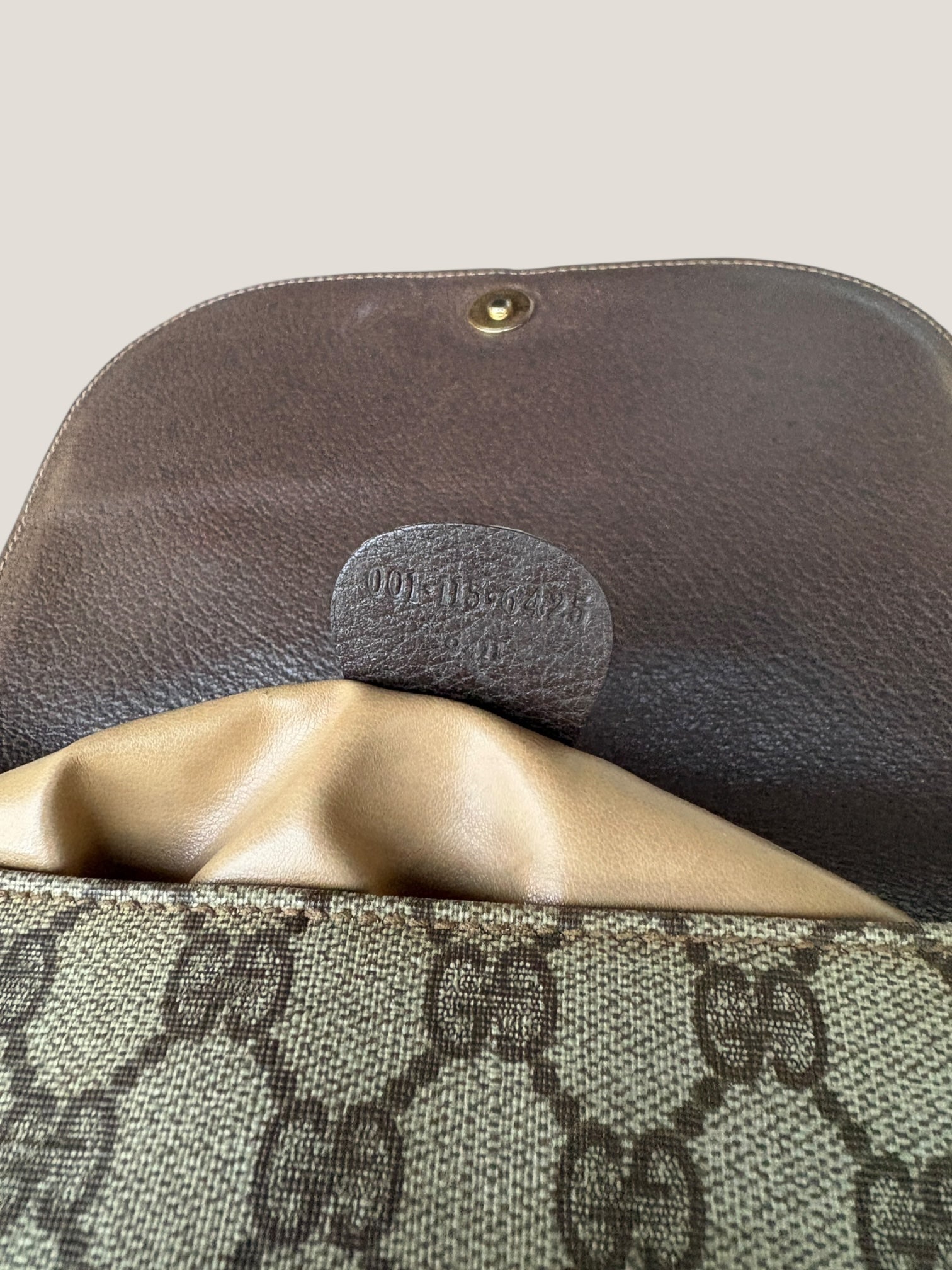 Gucci GG Supreme Crossbody