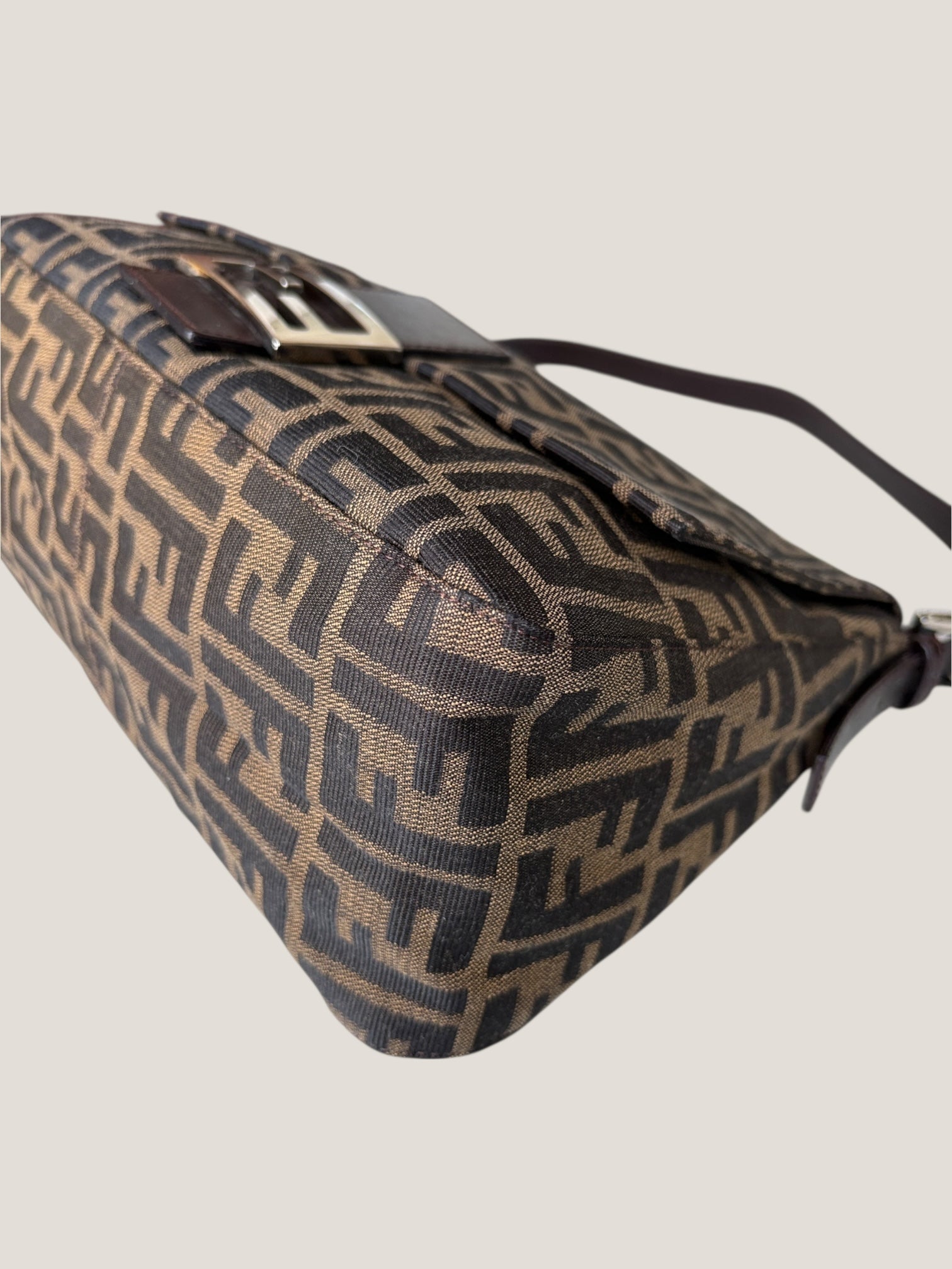 Fendi Mamma Baguette Zucca