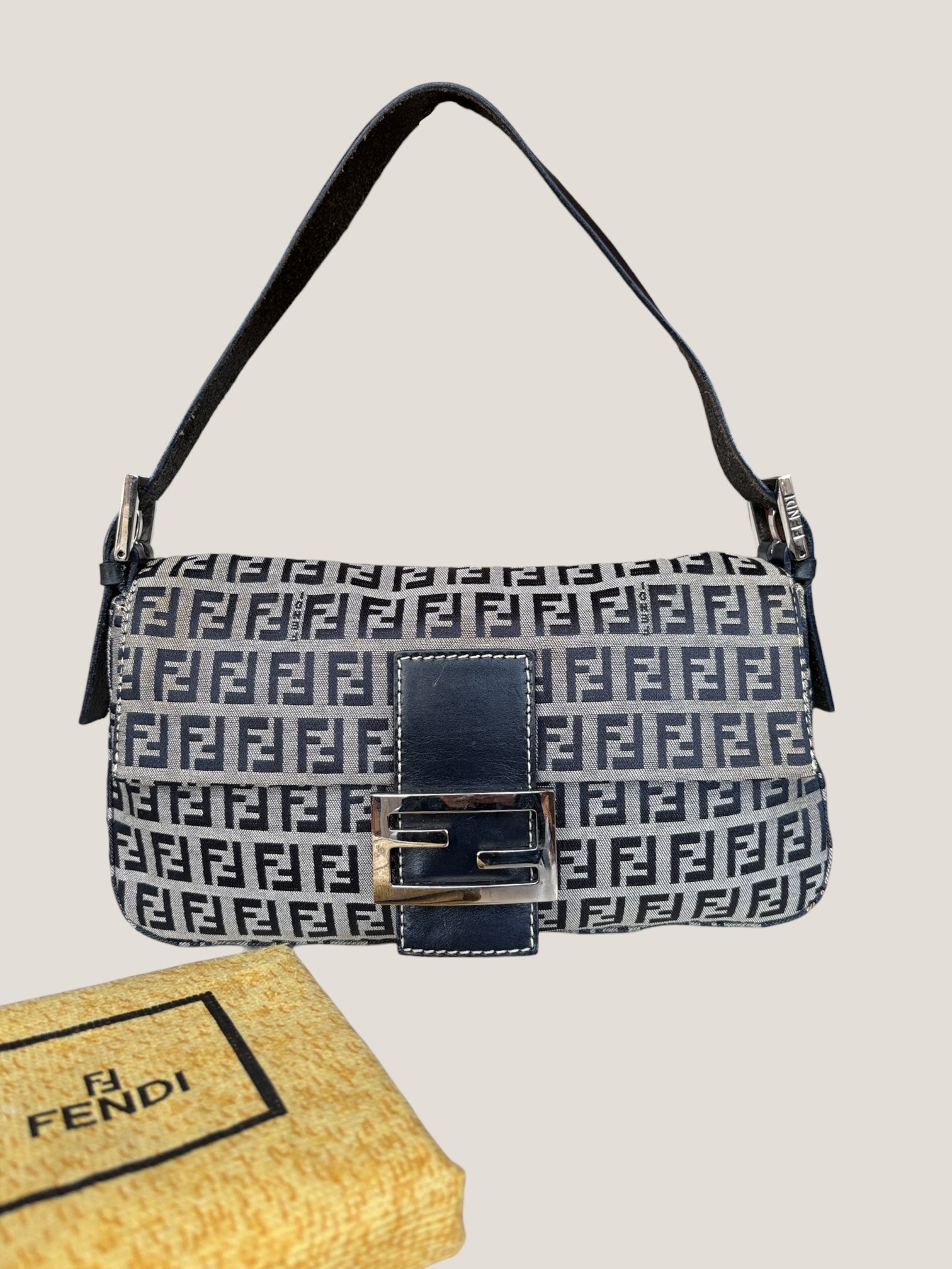 Fendi Baguette Zucchino Blu Notte