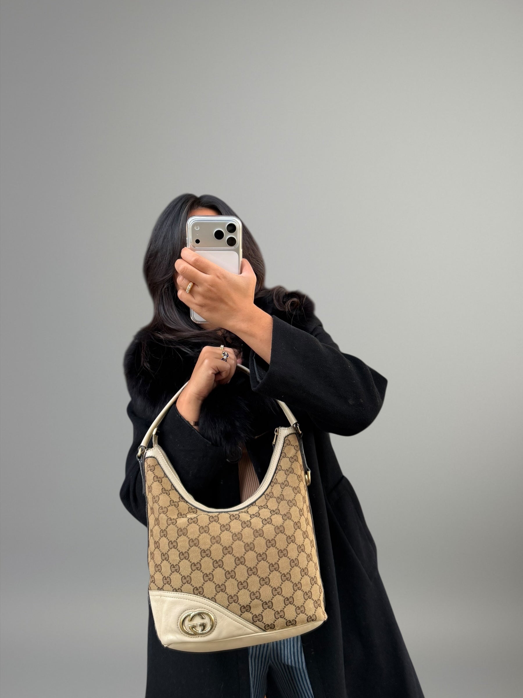 Gucci GG Canvas Hobo Avorio