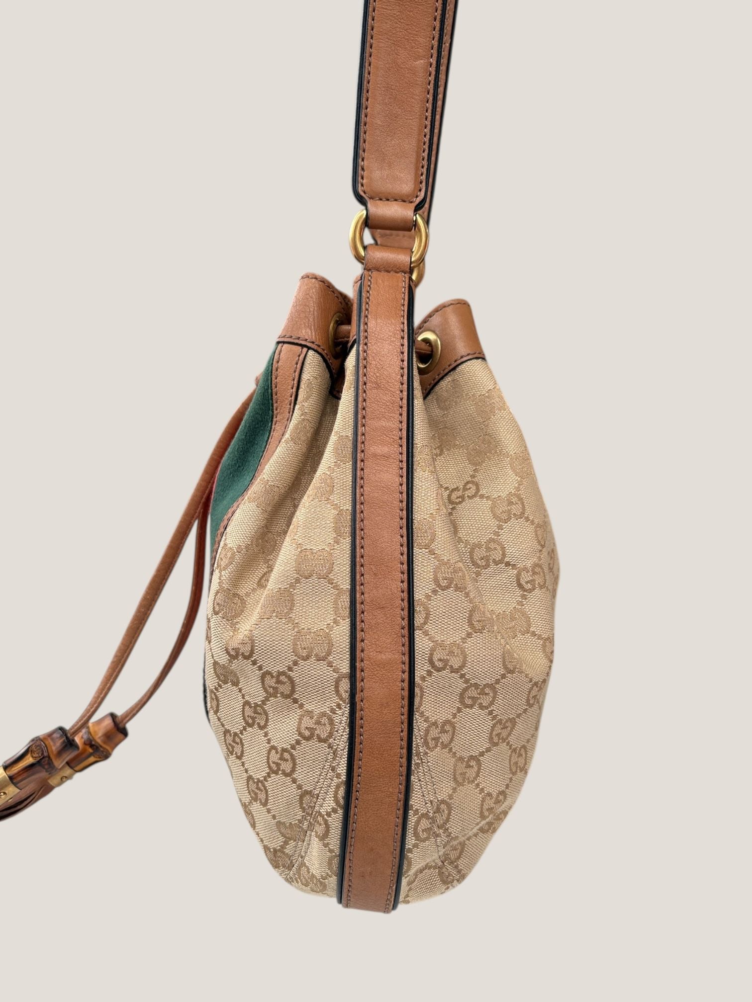 Gucci bucket GG con Web