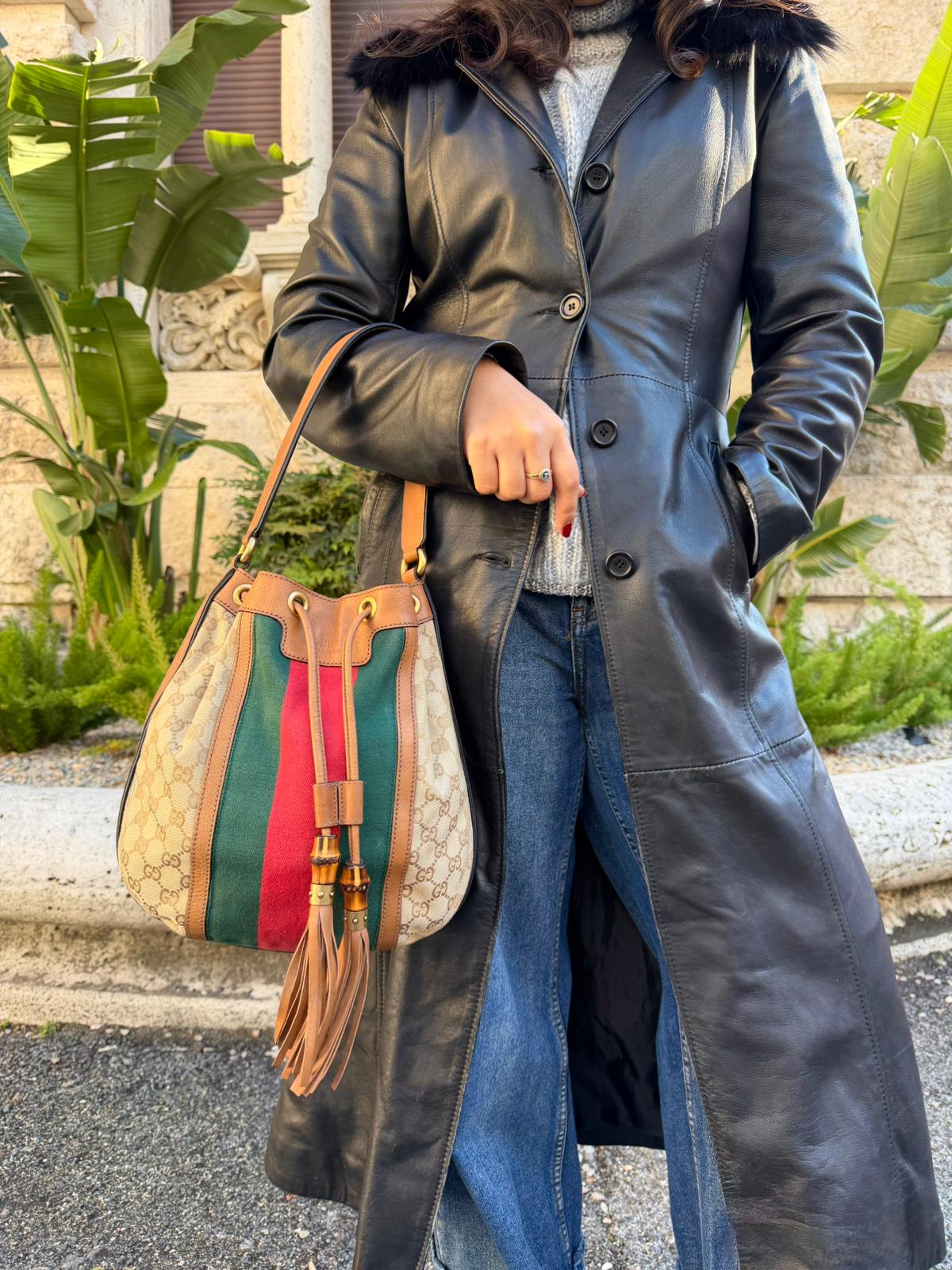 Gucci bucket GG con Web