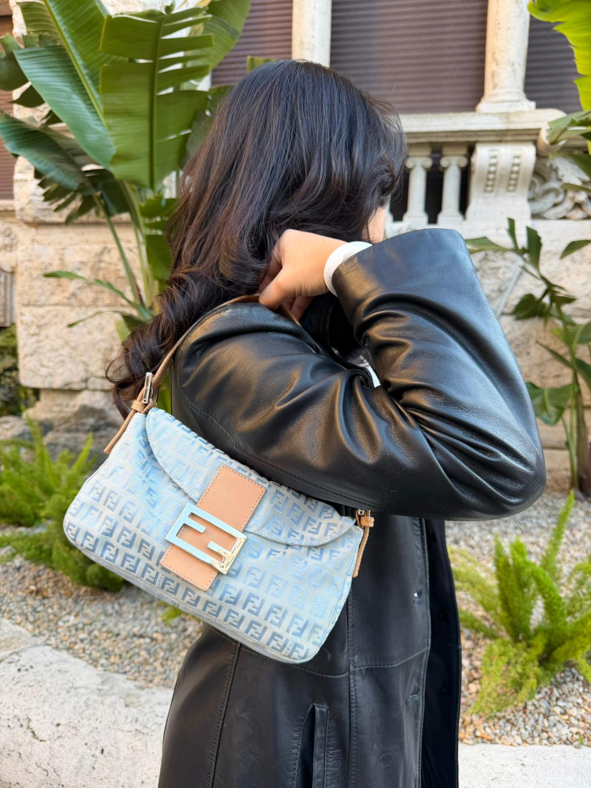 Fendi Baguette Monogram Jacquard Azzurro