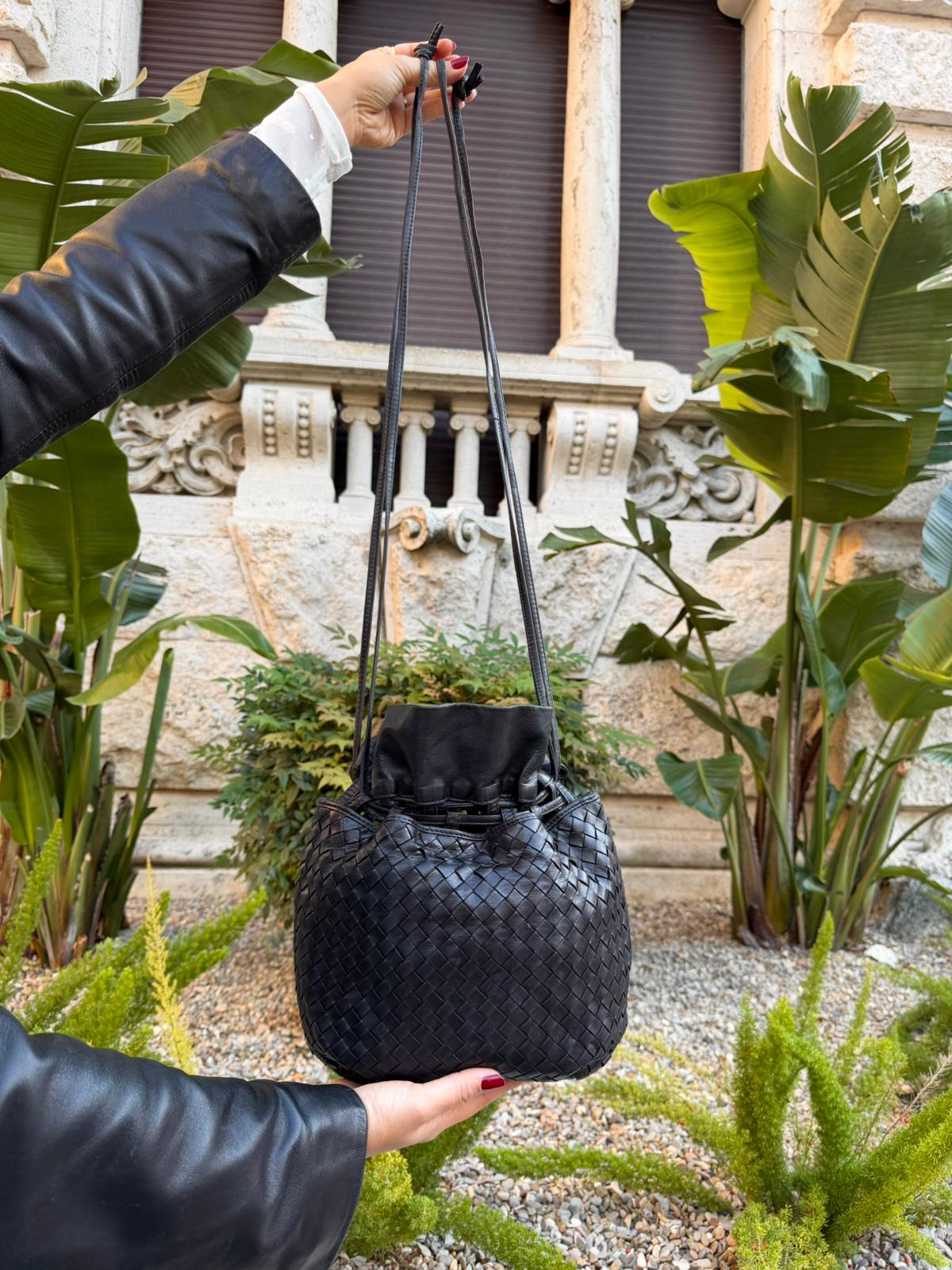 Bottega Veneta borsa a secchiello Intrecciato