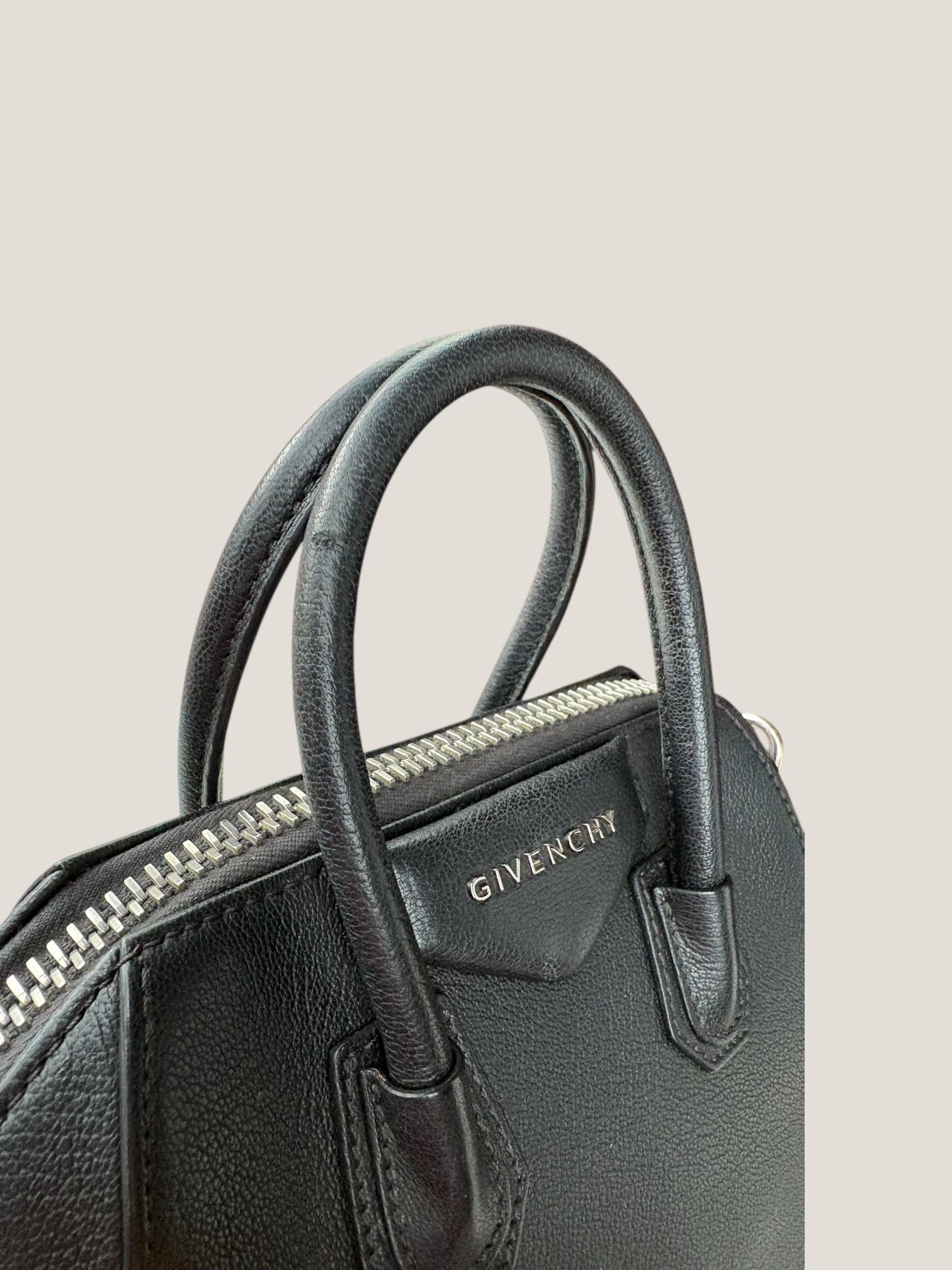 Givenchy Antigona mini