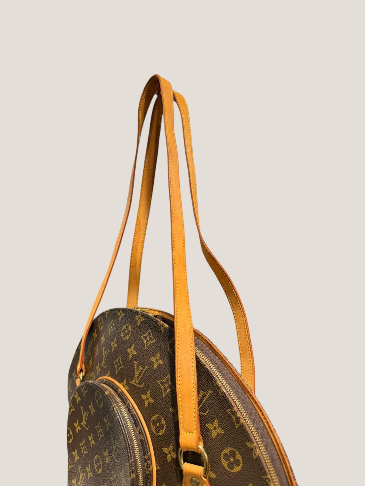 Louis Vuitton Monogram Ellipse GM