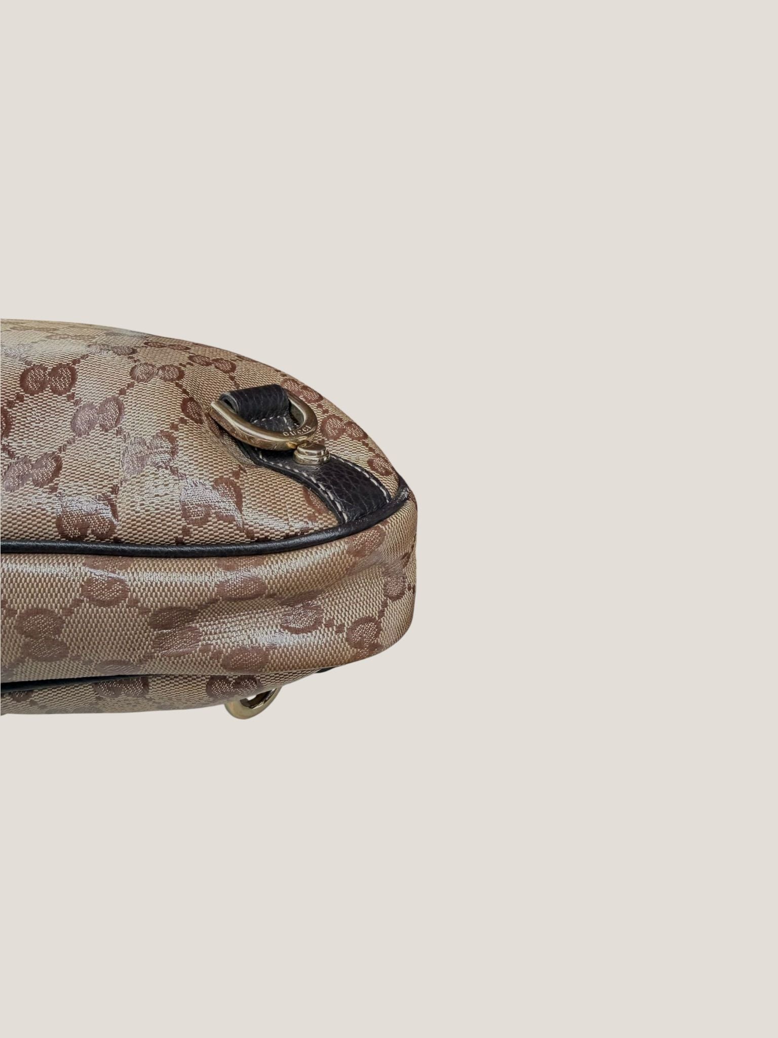 Gucci D Ring Crystal